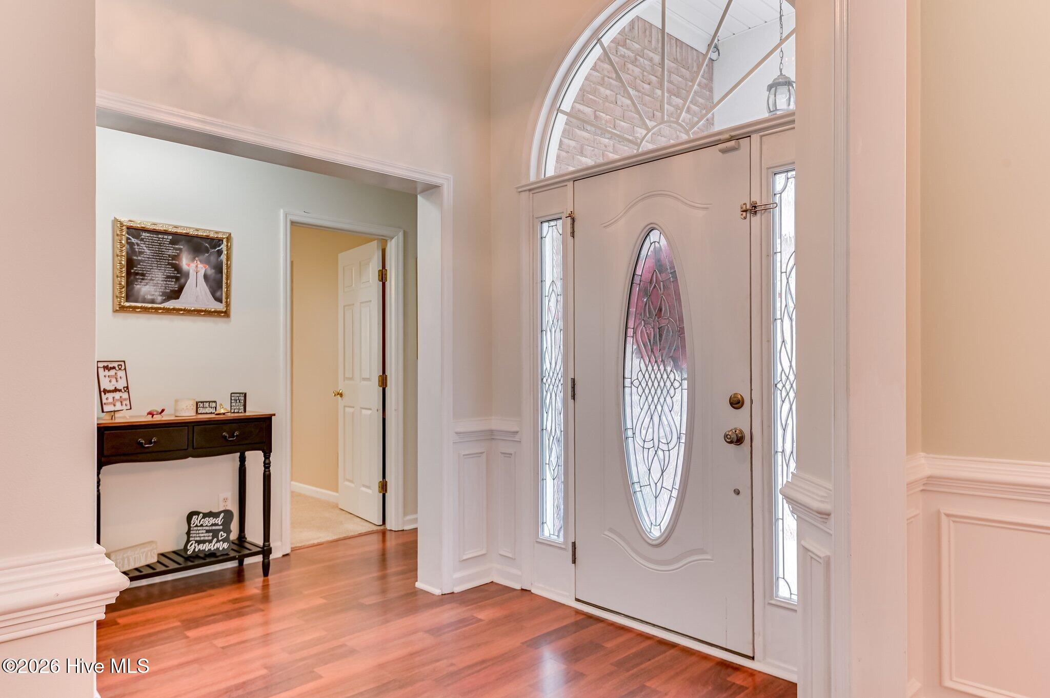 207 Mineral Court Property Photo 3