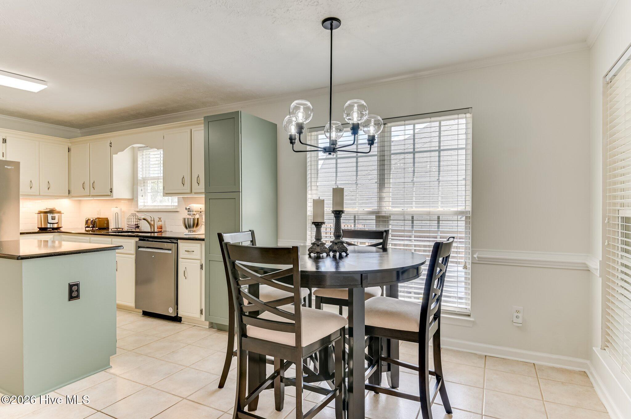 207 Mineral Court Property Photo 8