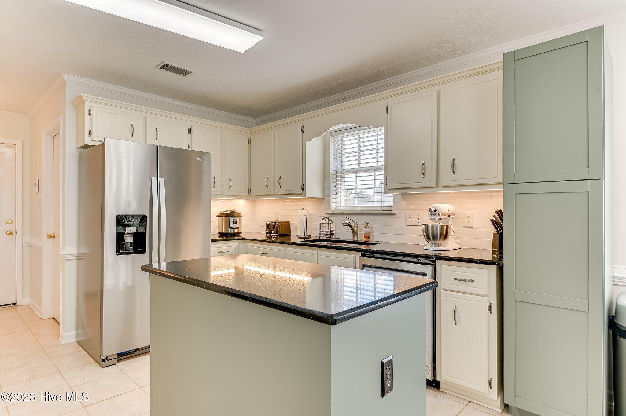 207 Mineral Court Property Photo 11
