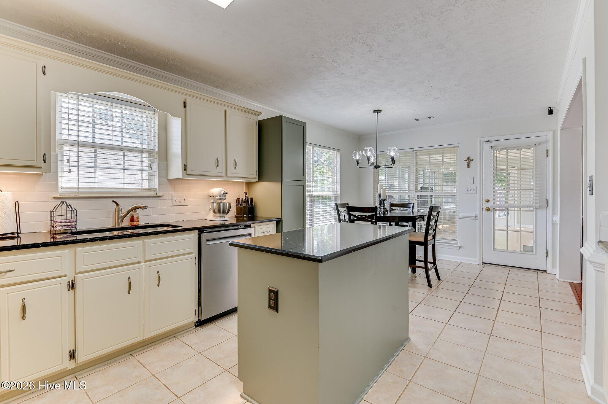 207 Mineral Court Property Photo 15