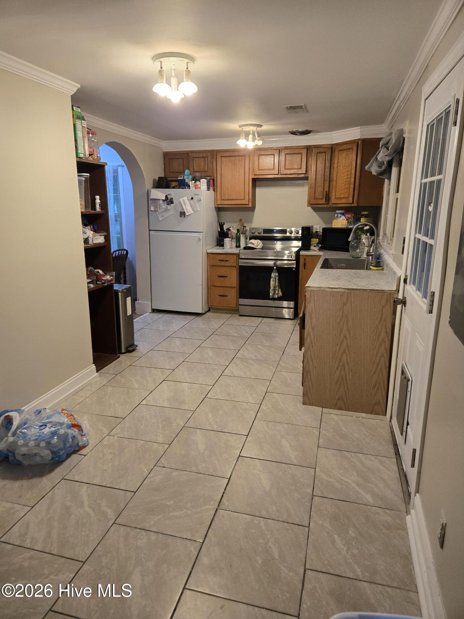 201 S Circle Drive Property Photo 9