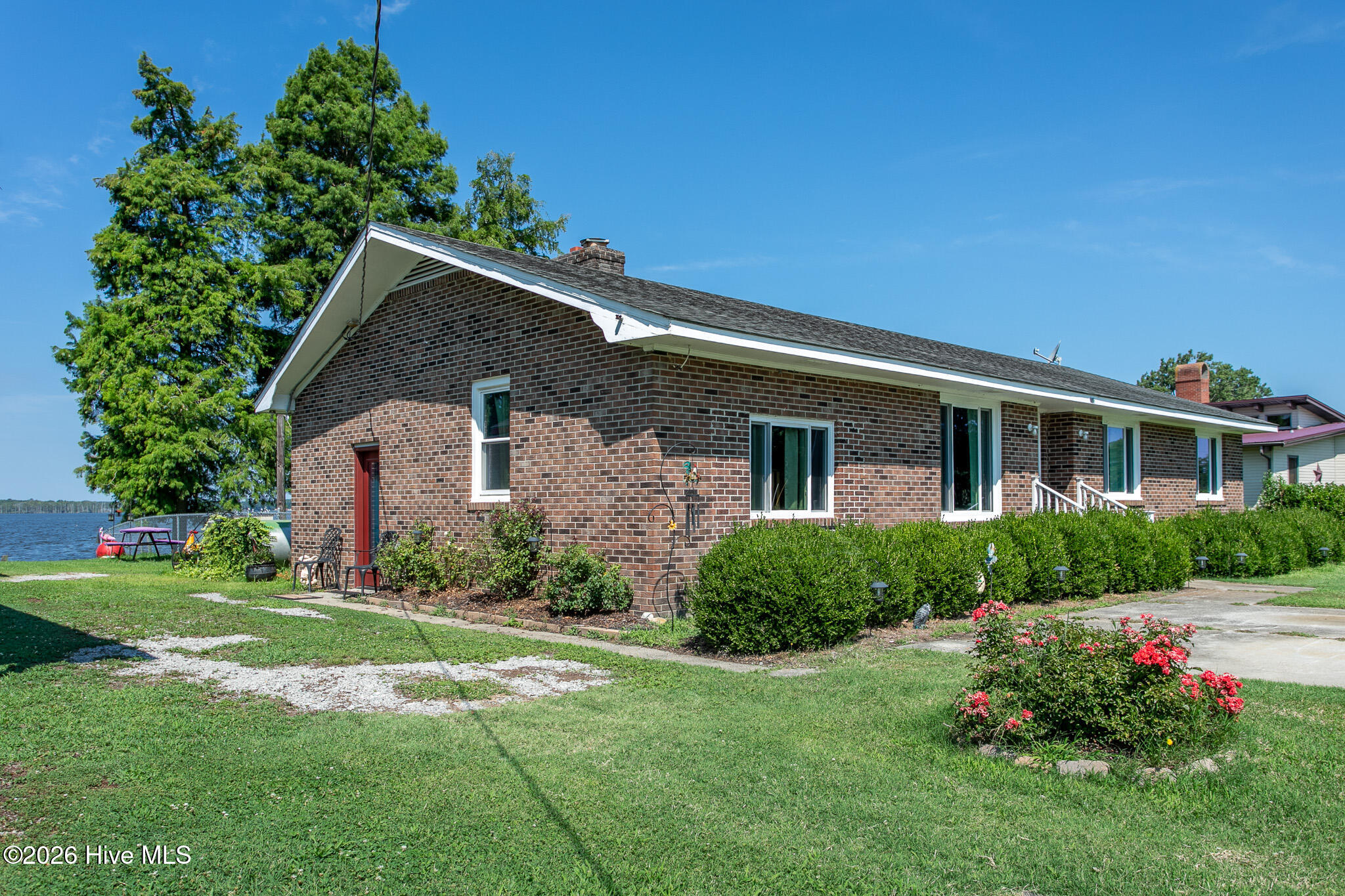 1303 Little River Drive Property Photo 4
