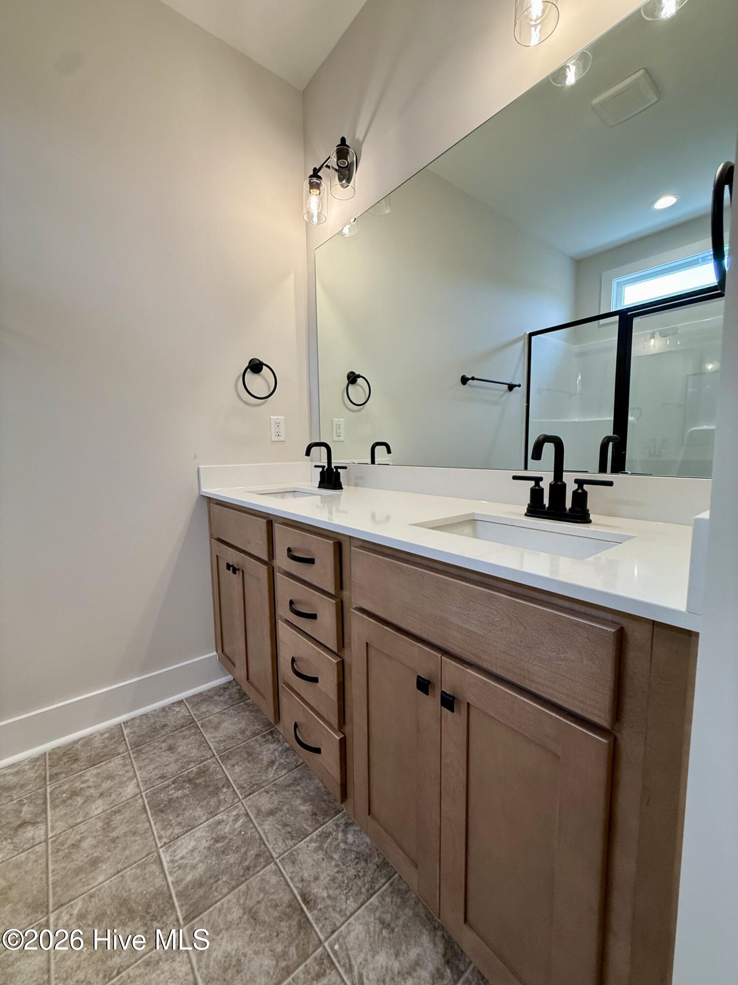 158 Spring Meadows Drive Property Photo 11