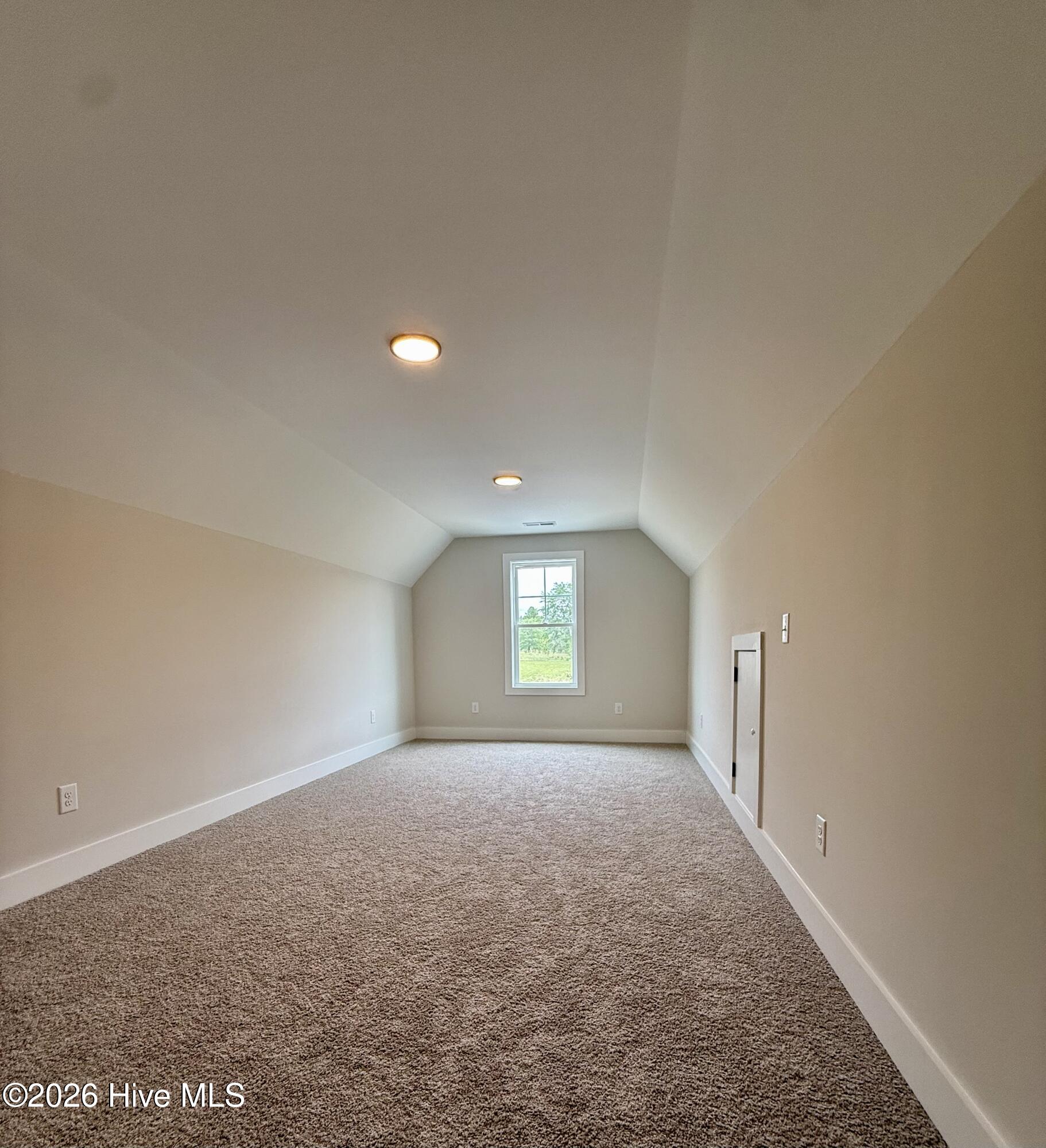 158 Spring Meadows Drive Property Photo 18