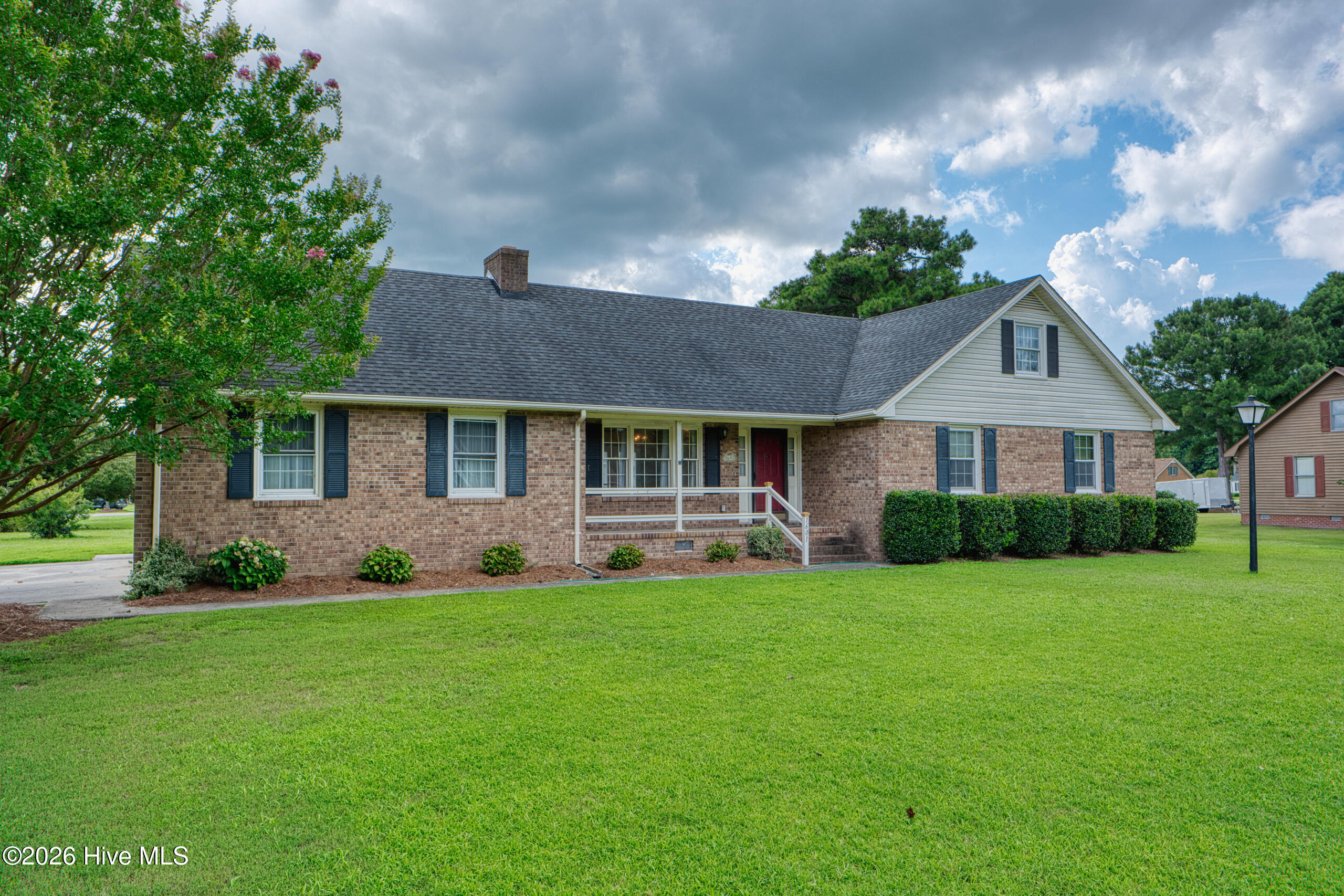 1601 Darian Drive Property Photo 1
