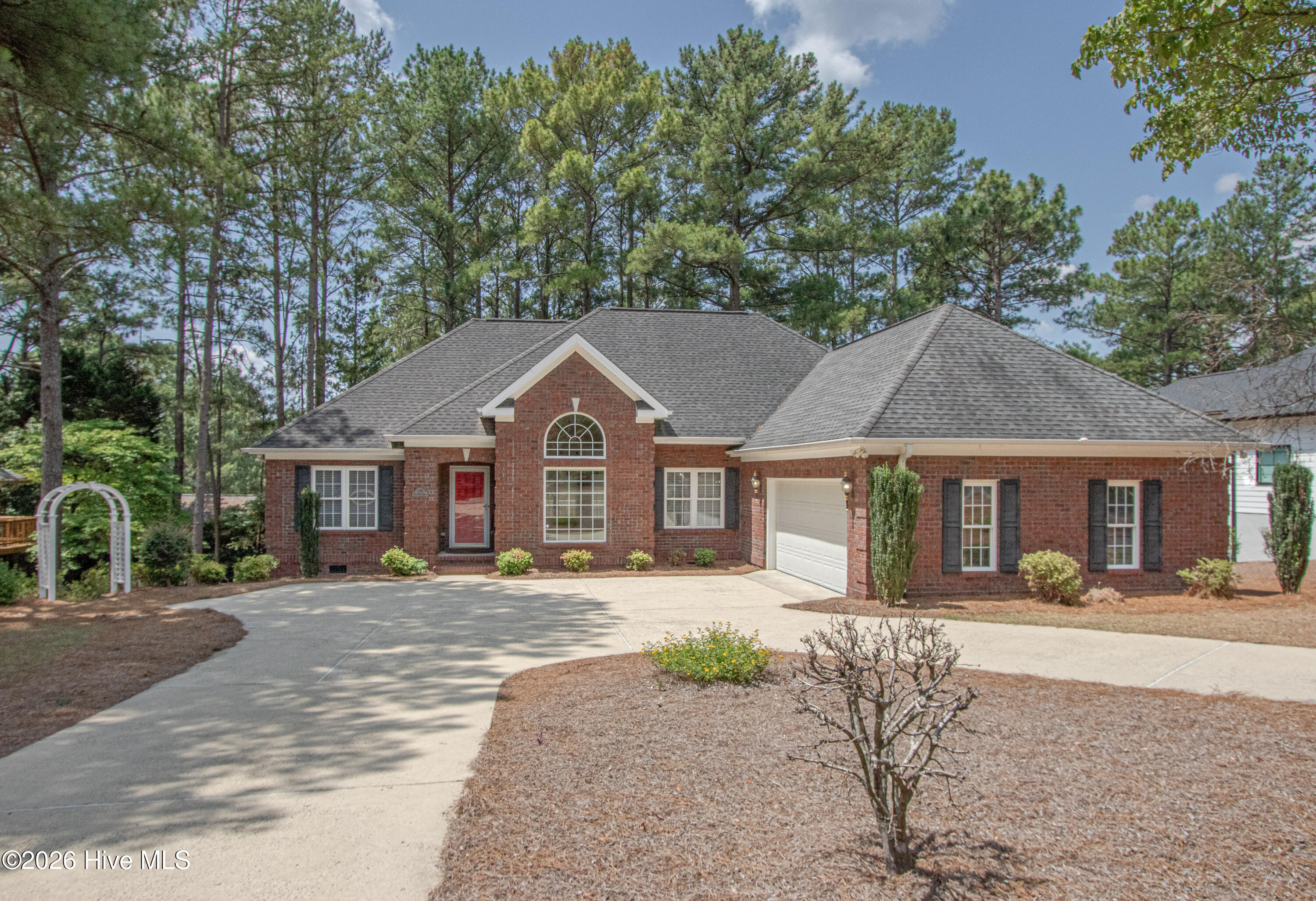 170 Pine Vista Drive Property Photo 1