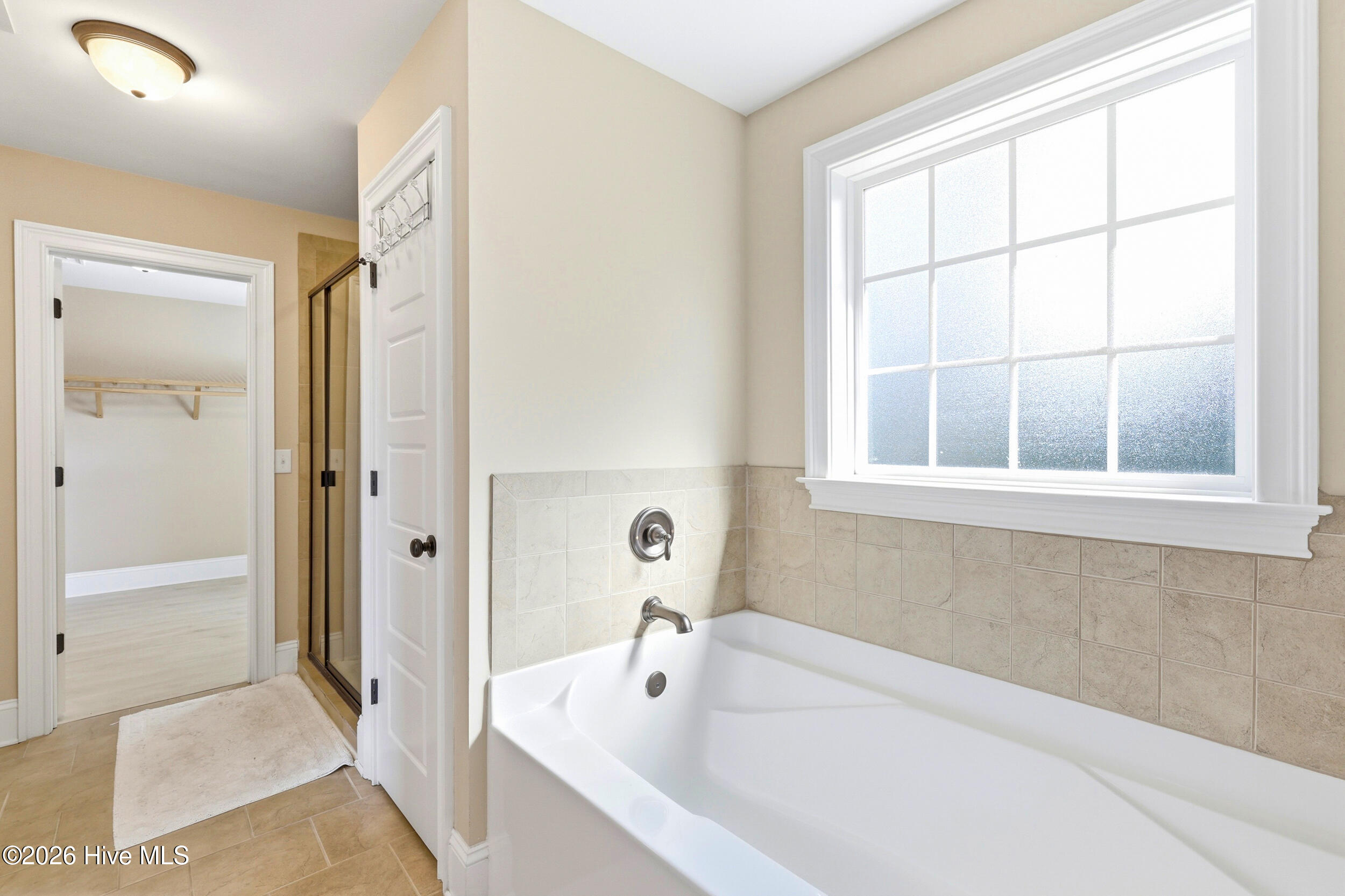 5141 Laurenbridge Lane Property Photo 12