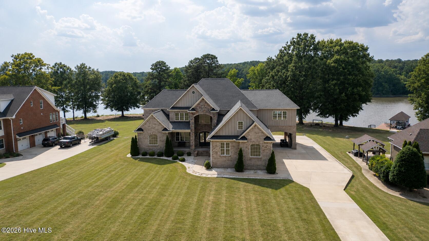 6344 Golden Pond Road Property Photo 4