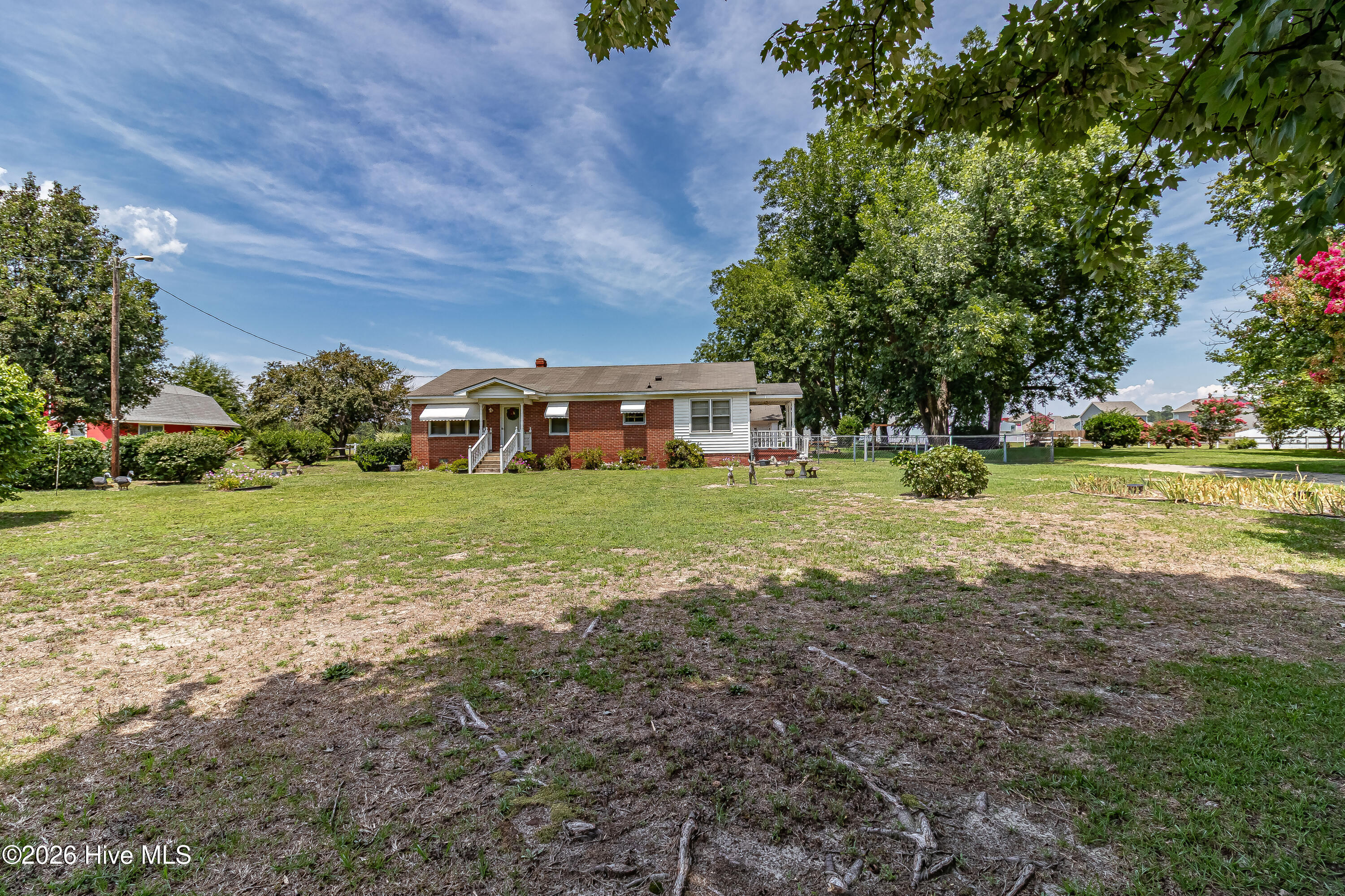 848 Us Highway 13 S Property Photo 1