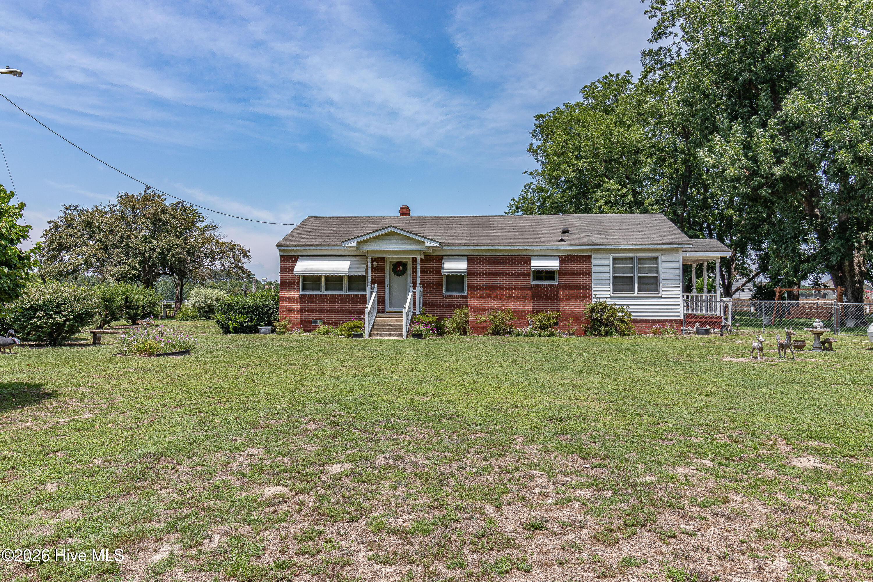 848 Us Highway 13 S Property Photo 2