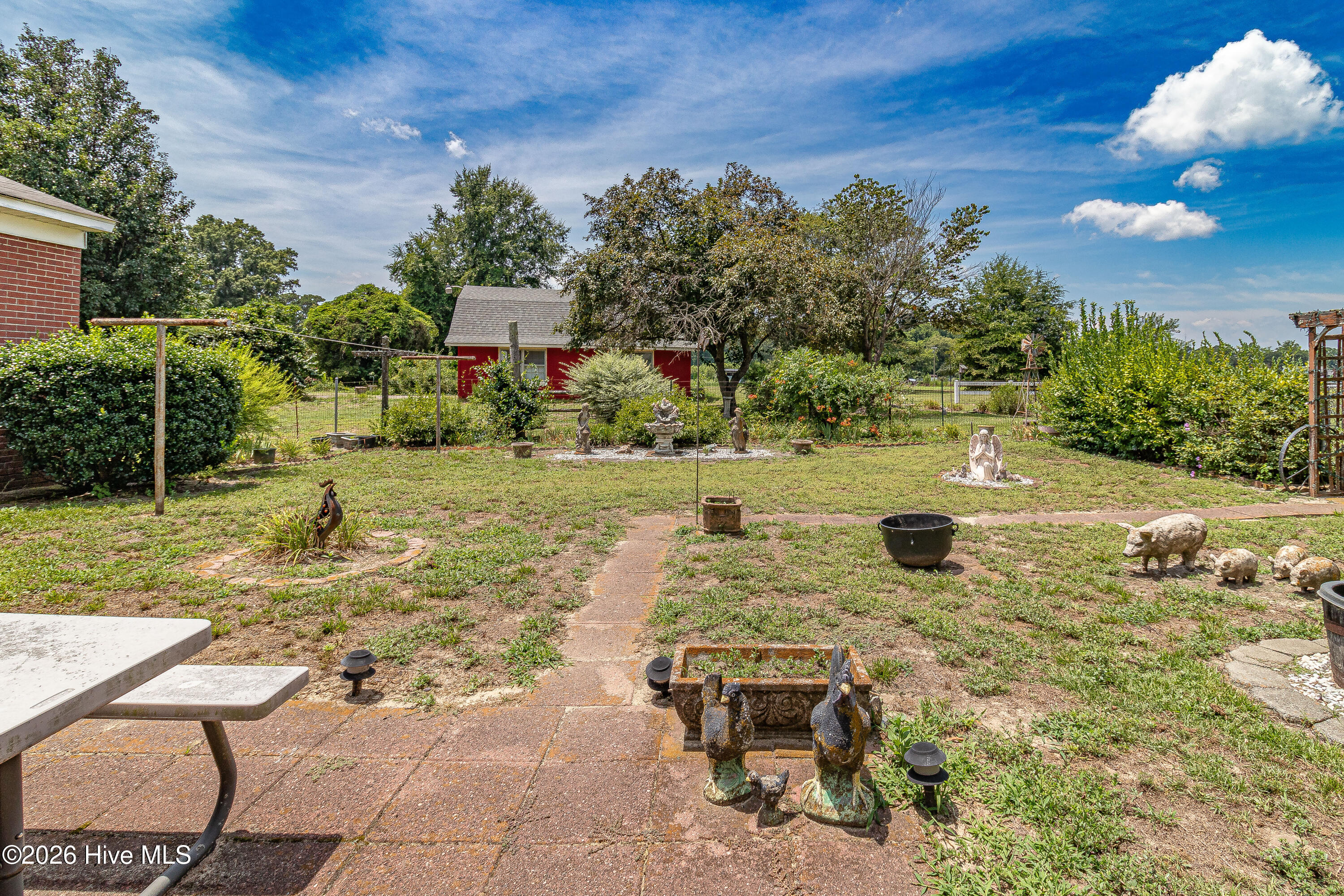 848 Us Highway 13 S Property Photo 40