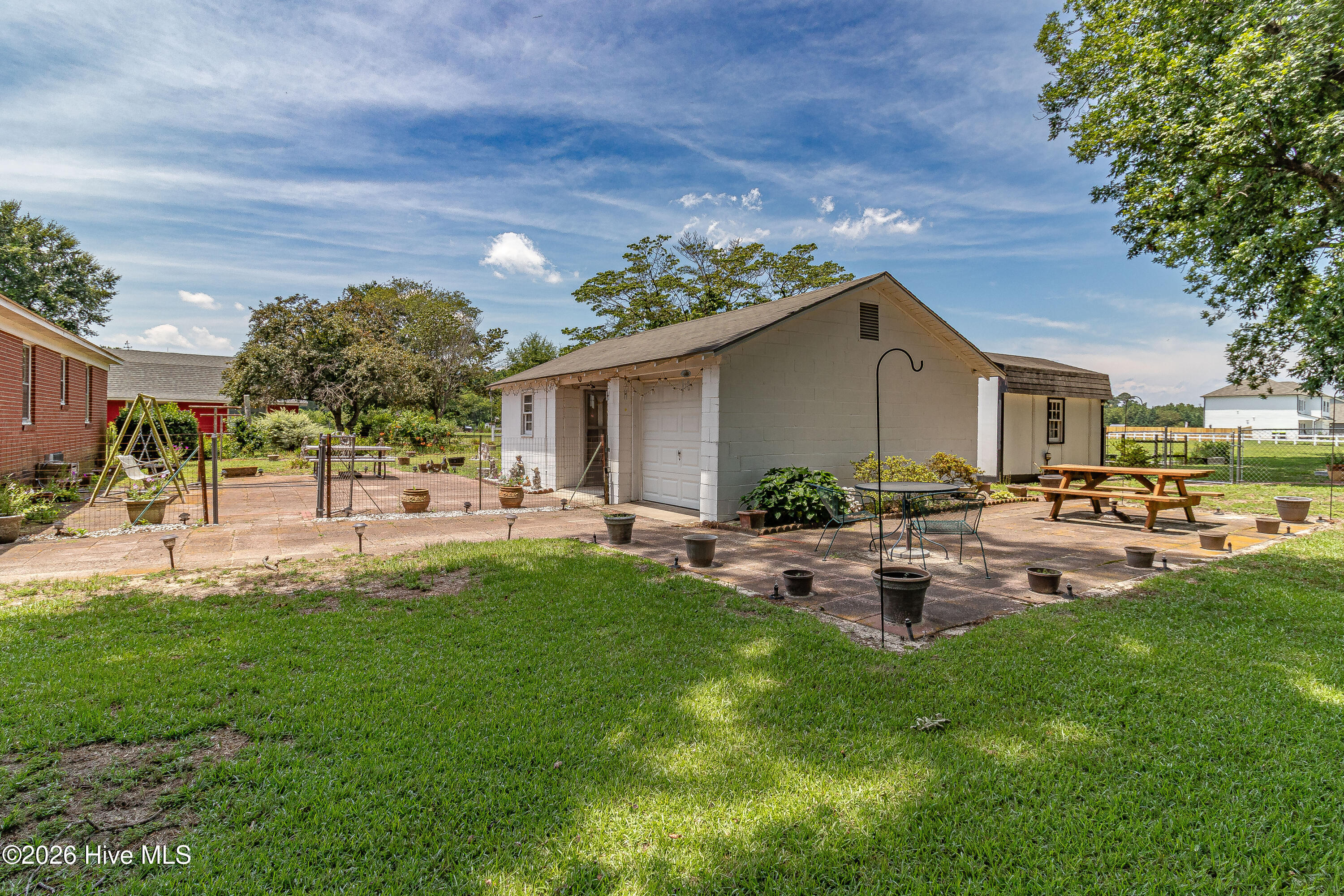 848 Us Highway 13 S Property Photo 49