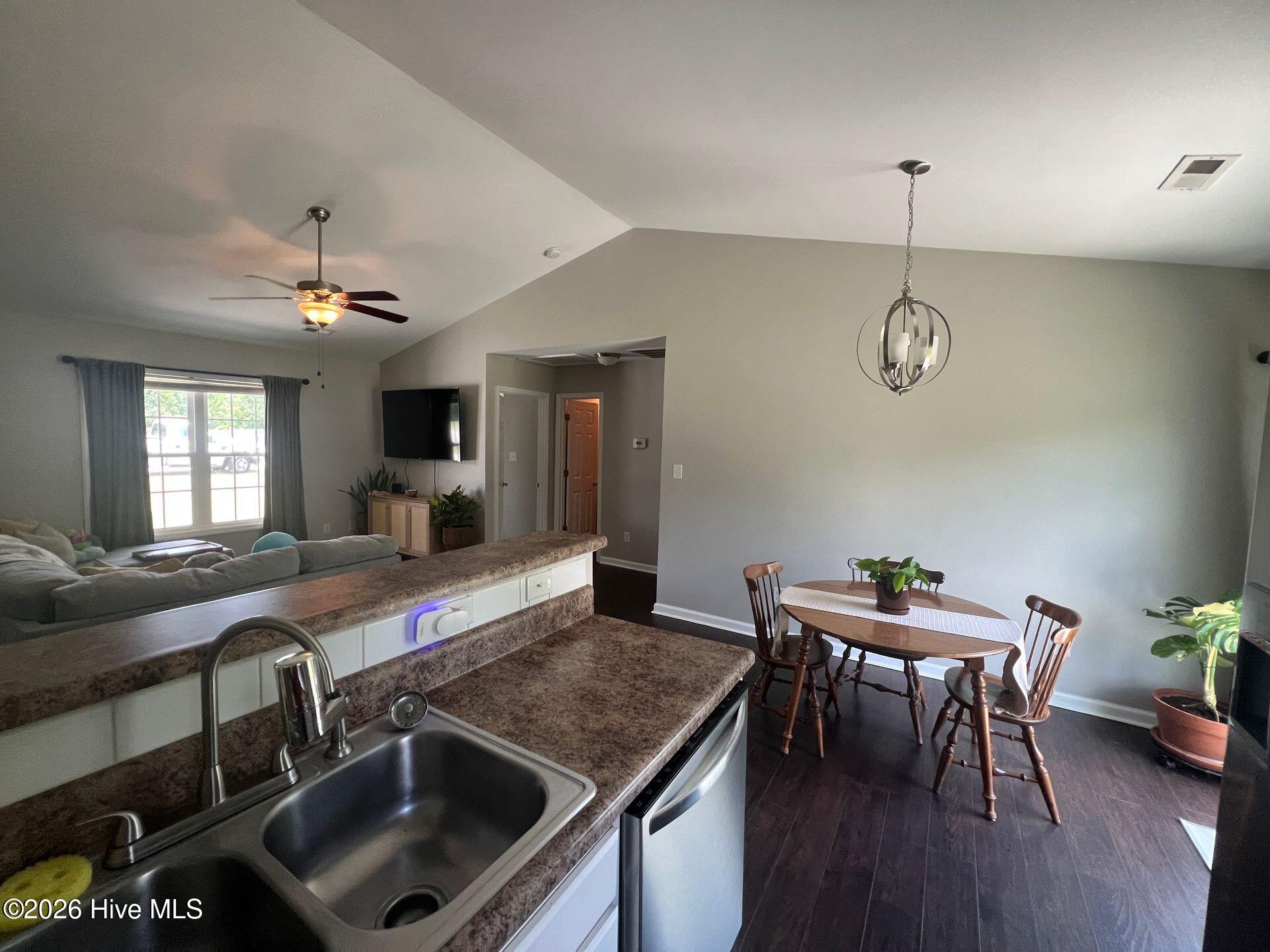 238 Sweet Gum Lane Property Photo 8