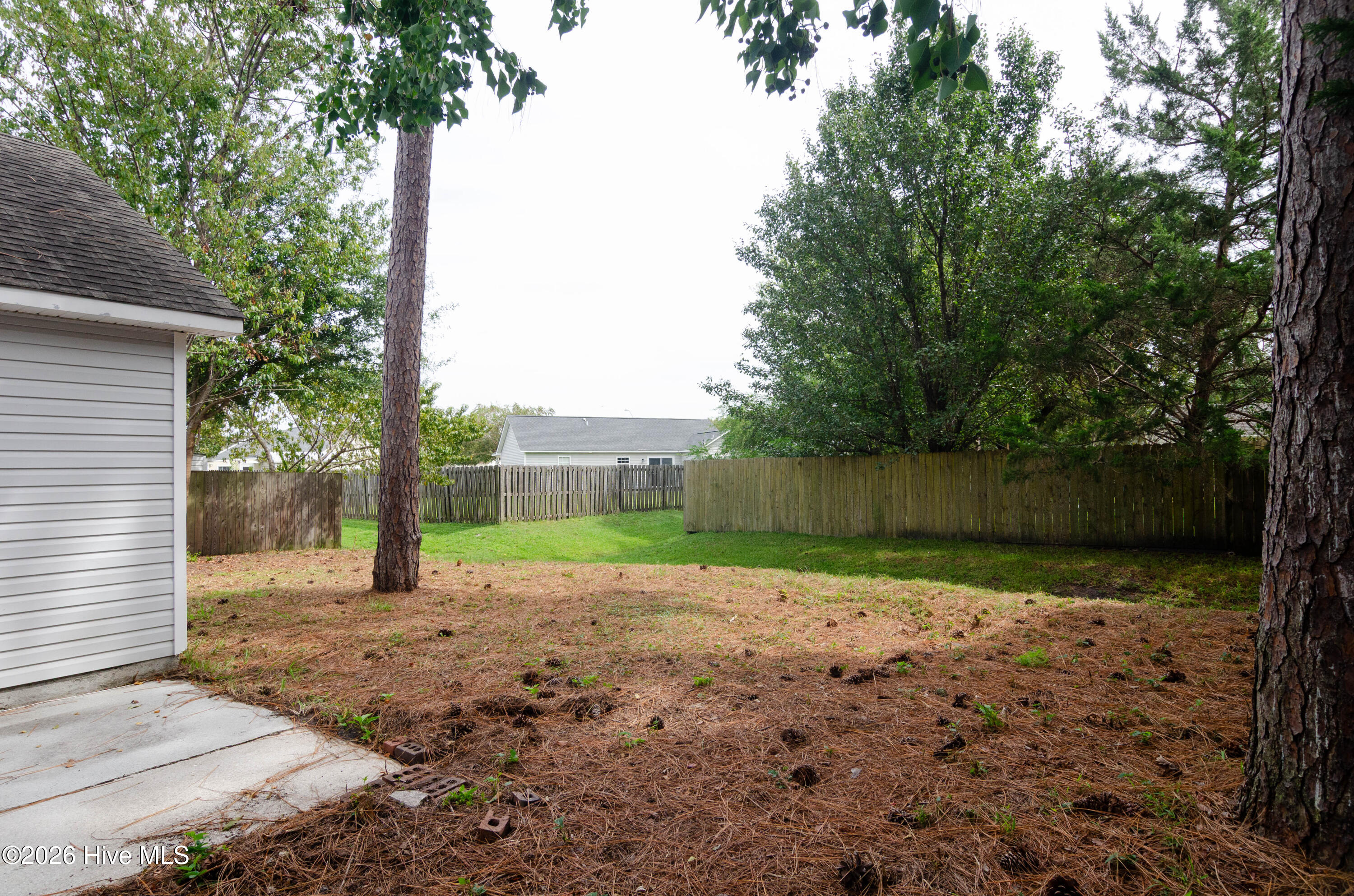 2422 White Road Property Photo 20