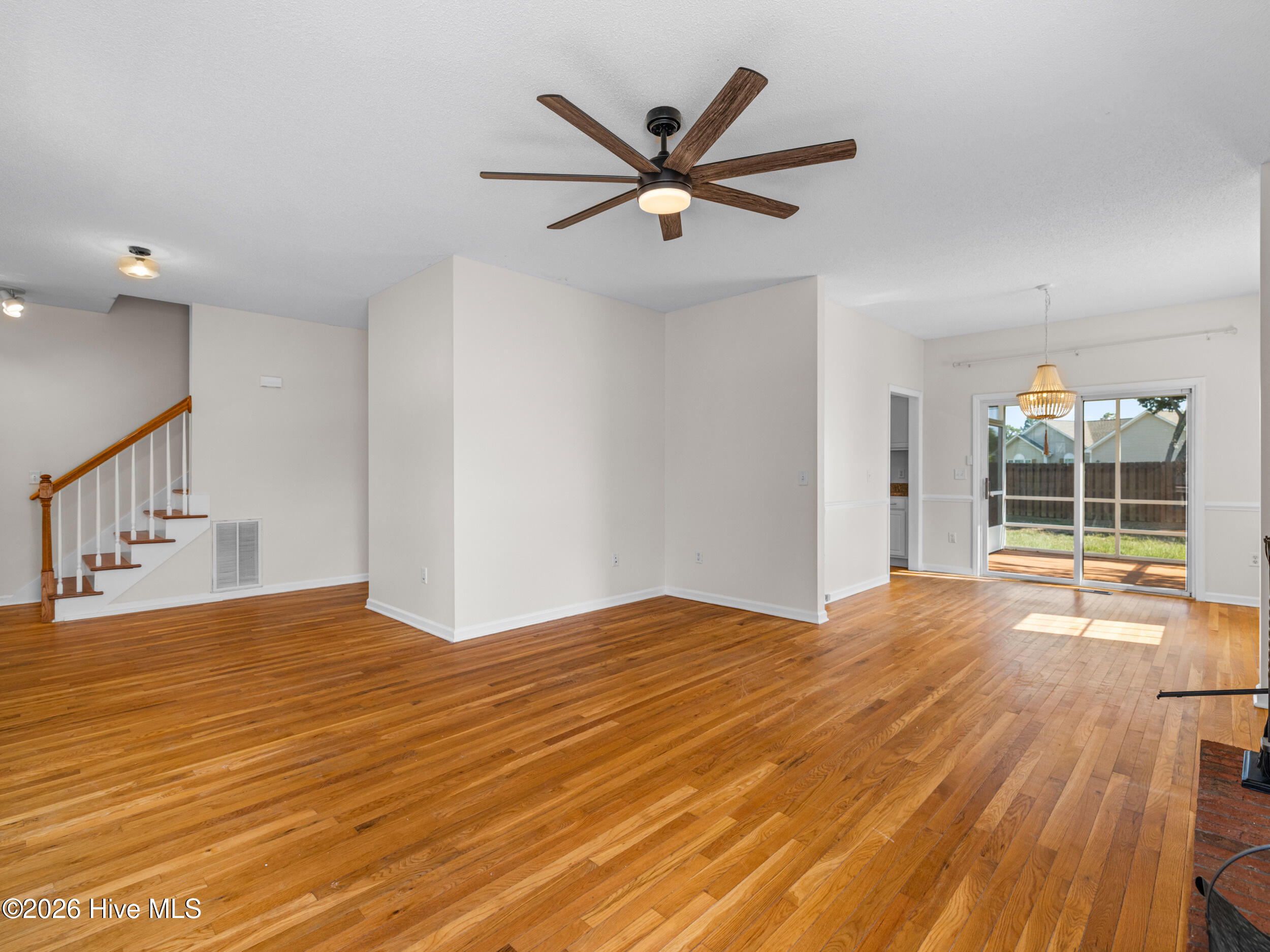 217 Derby Downs Drive Property Photo 12
