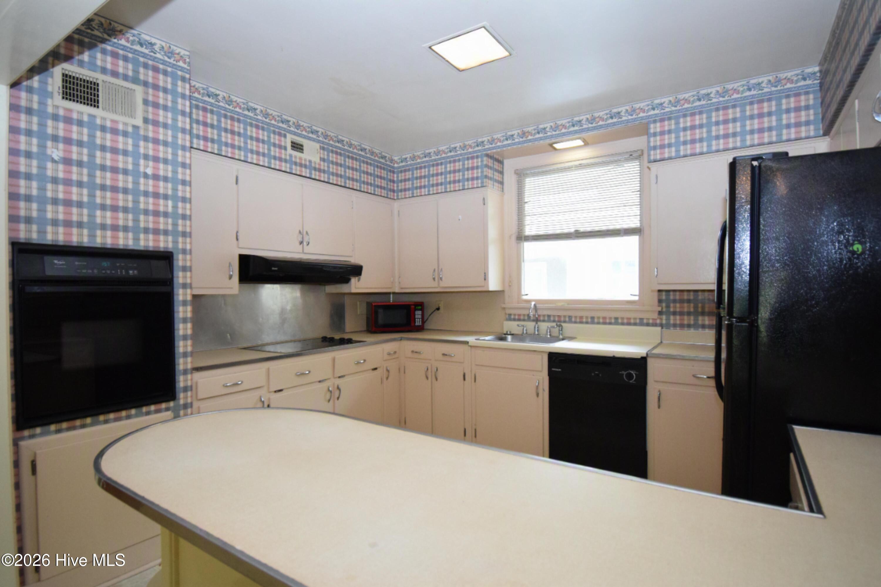 1509 E 4th Street Property Photo 6