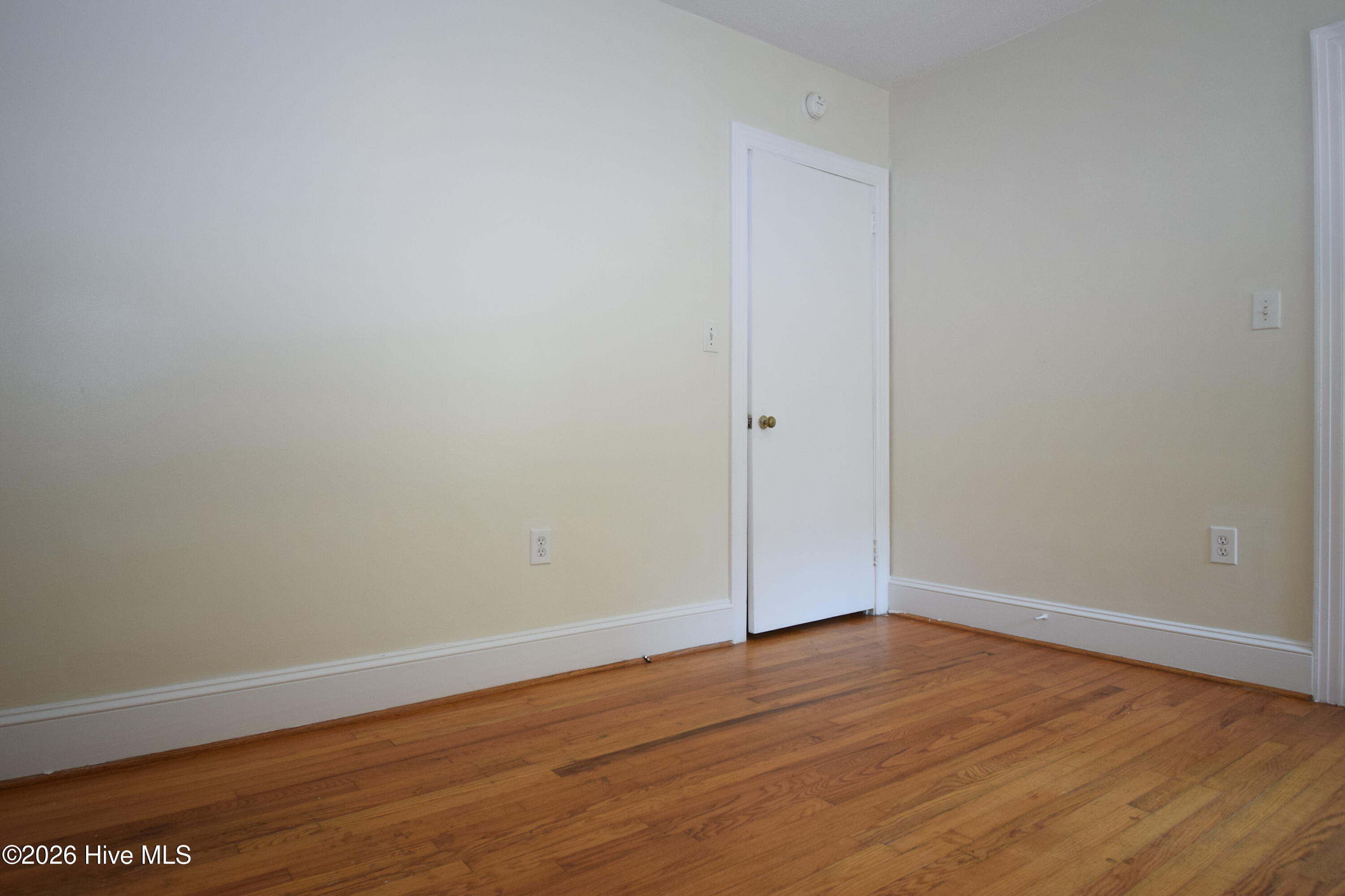 1509 E 4th Street Property Photo 11