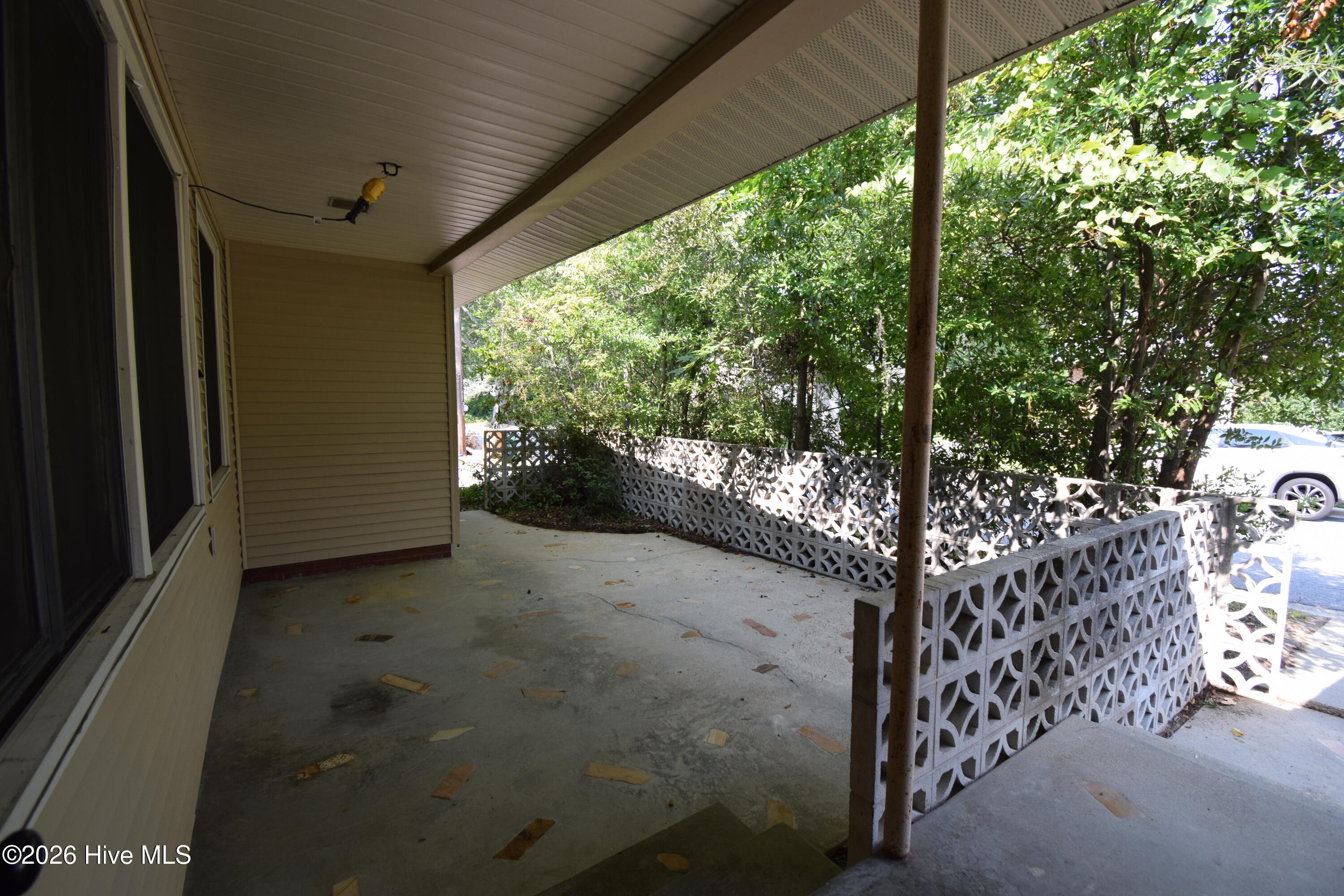 1509 E 4th Street Property Photo 16