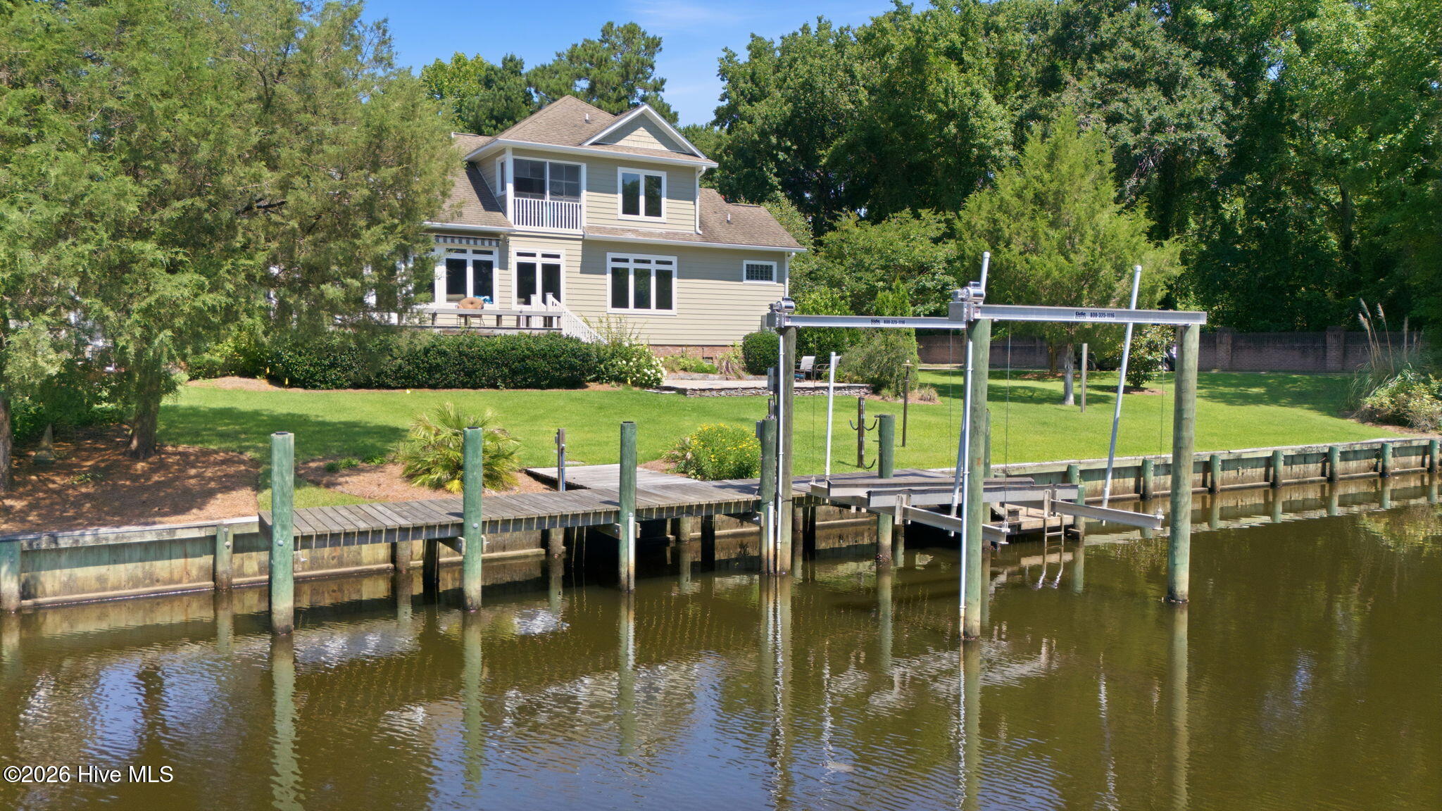 2203 Hidden Harbor Drive Property Photo 2