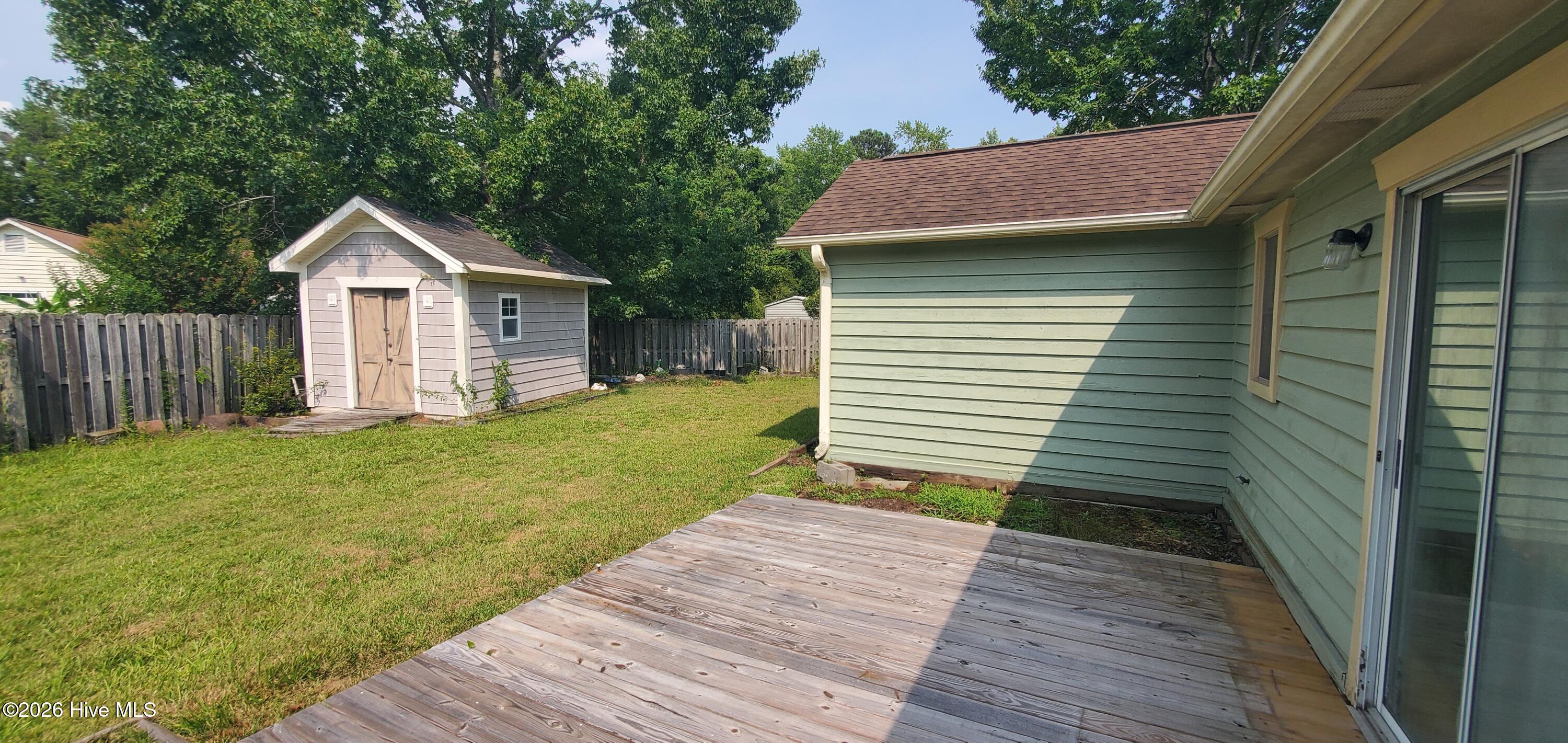 3221 Whitewood Way Property Photo 14