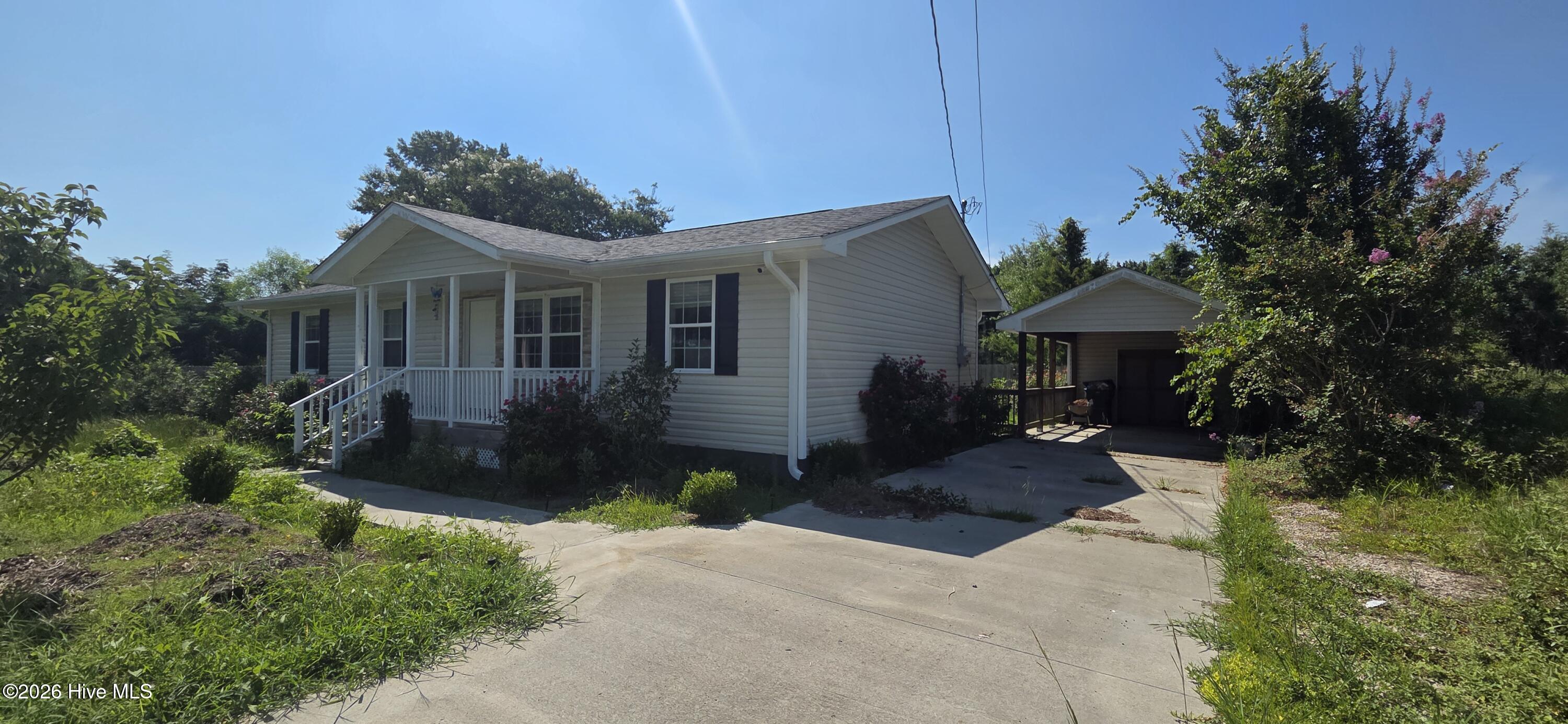 151 Lem Brown Road Property Photo 3