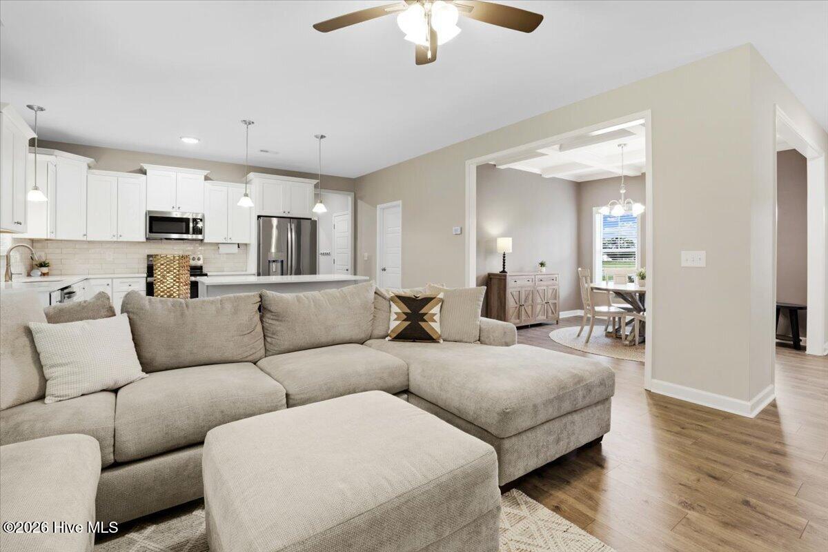 111 Oakbridge Way Property Photo 10