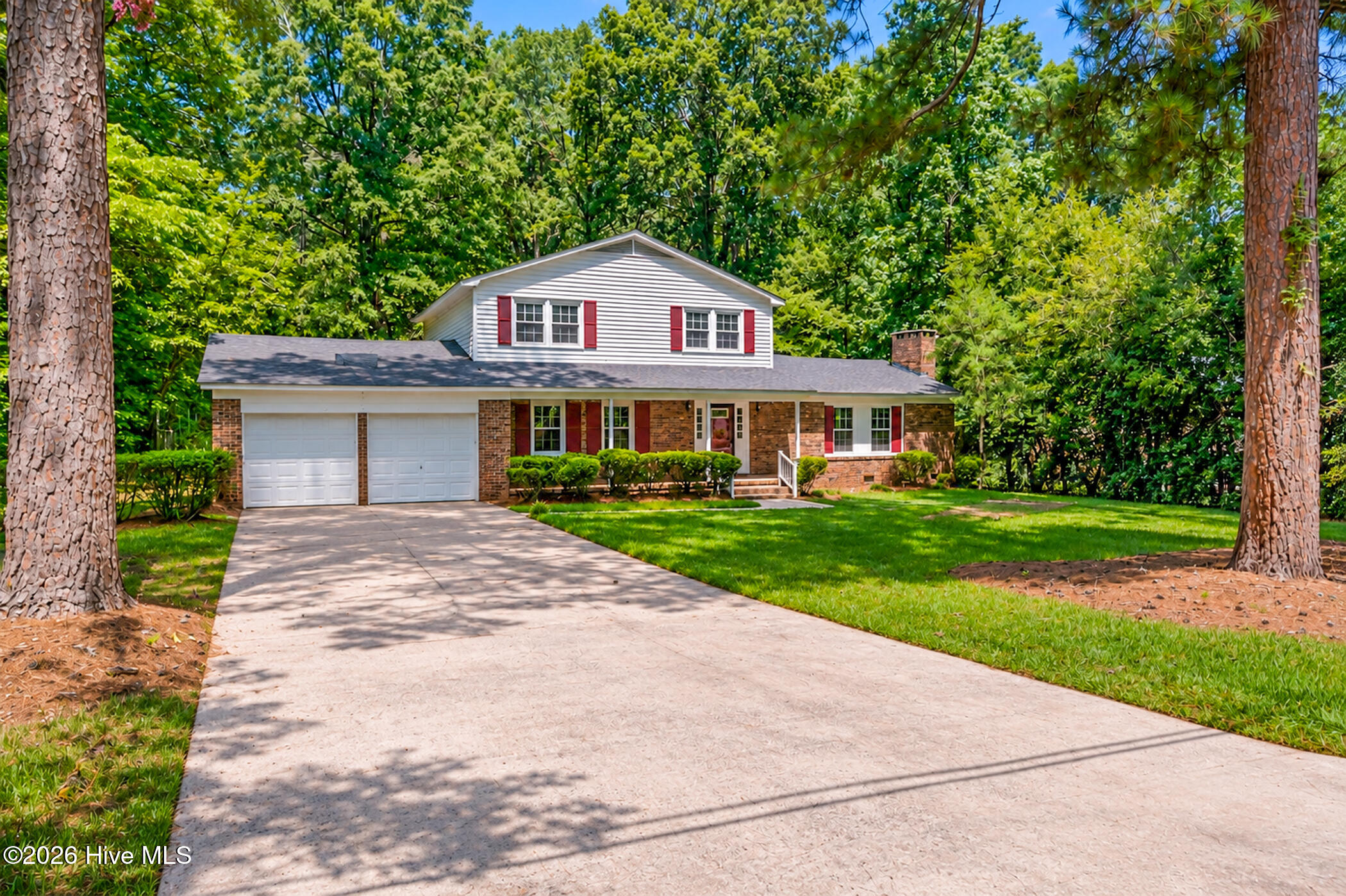 755 Cumberland Circle Property Photo 1