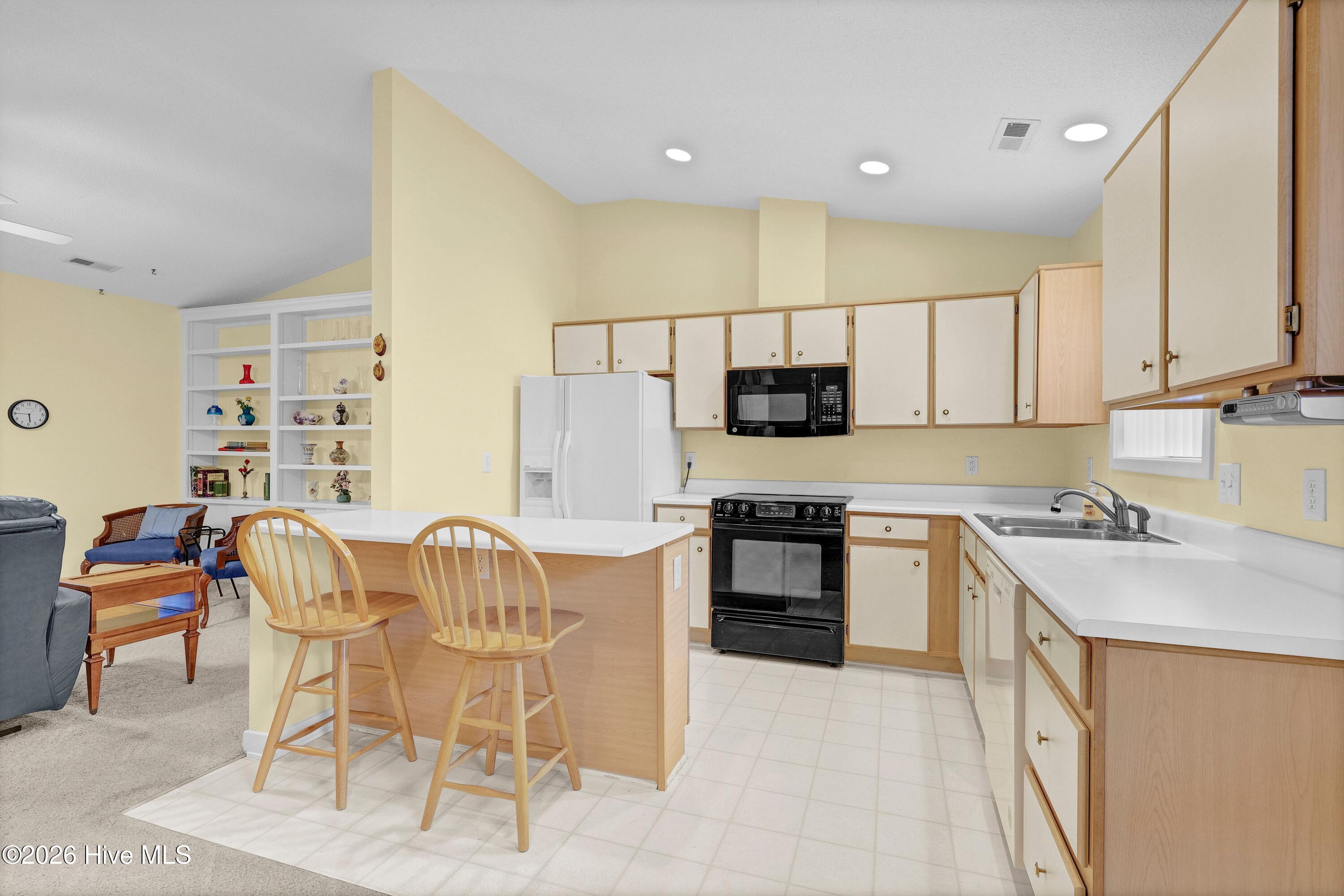 7412 Ridgeview Place Property Photo 9