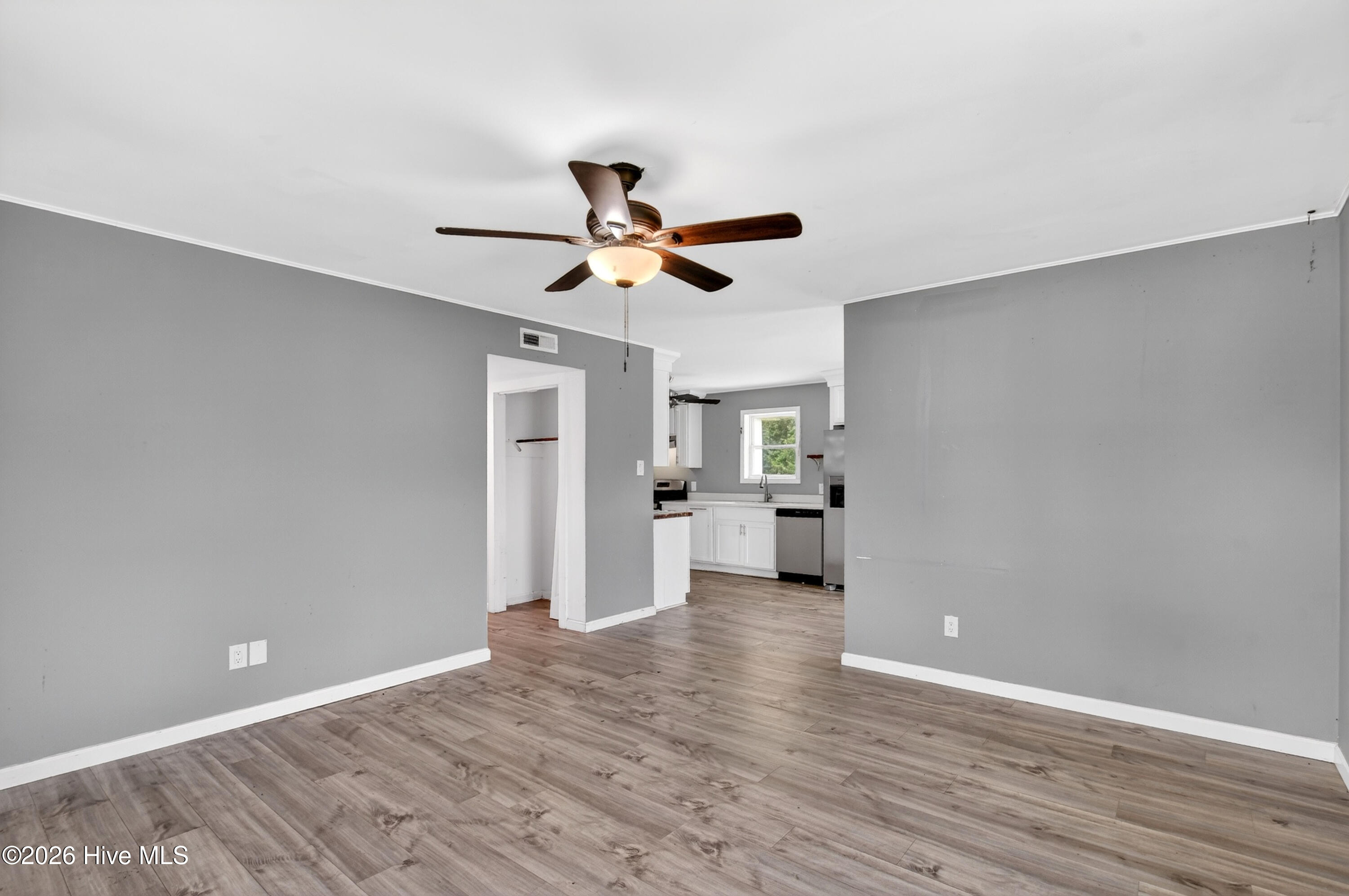 1408 Kornegay Avenue Property Photo 3