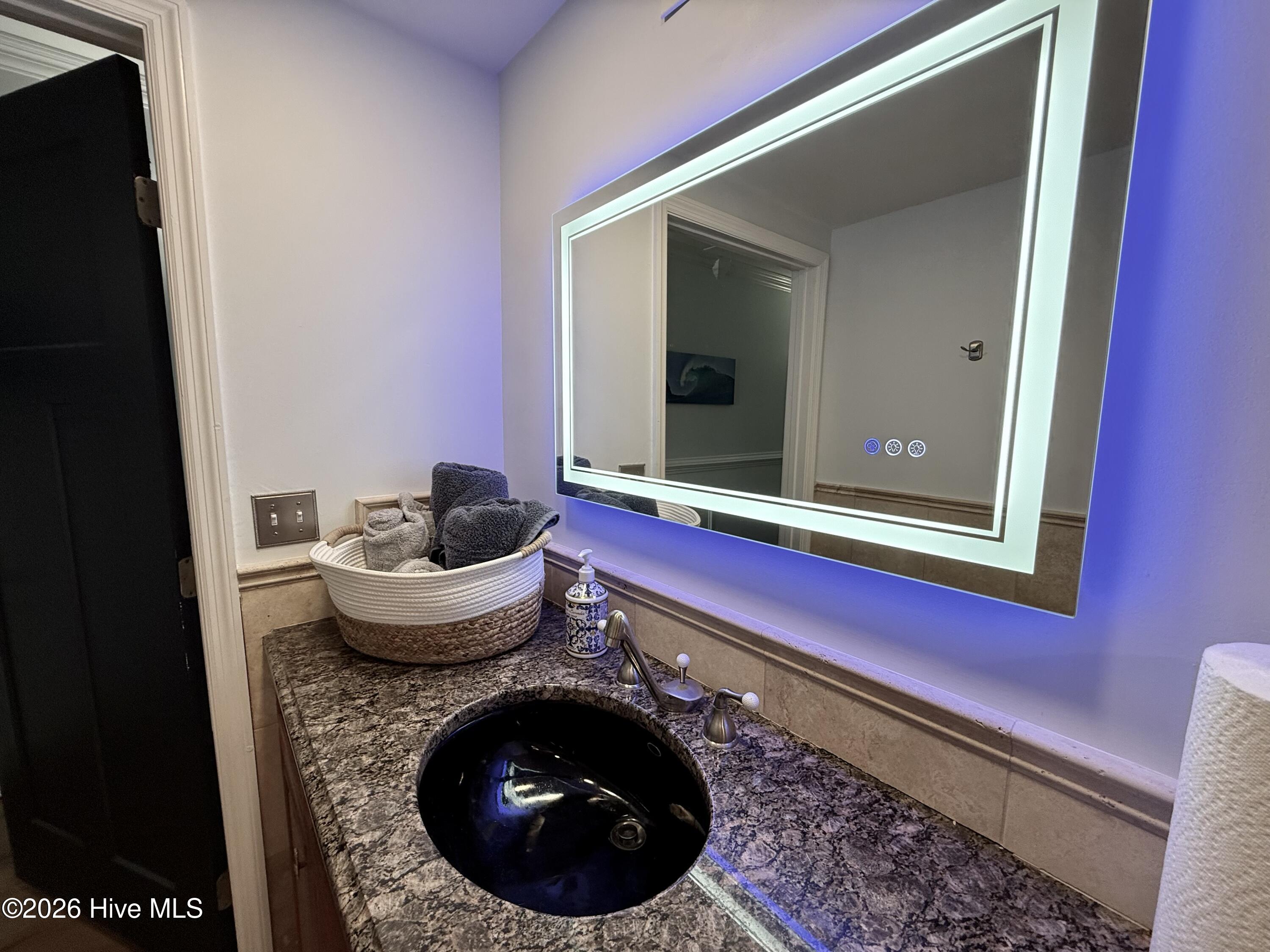 106 N Water Street 202 Property Photo 14