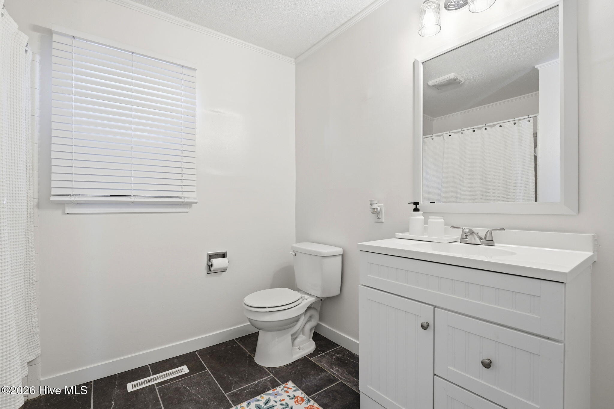 1425 Central Drive Property Photo 33