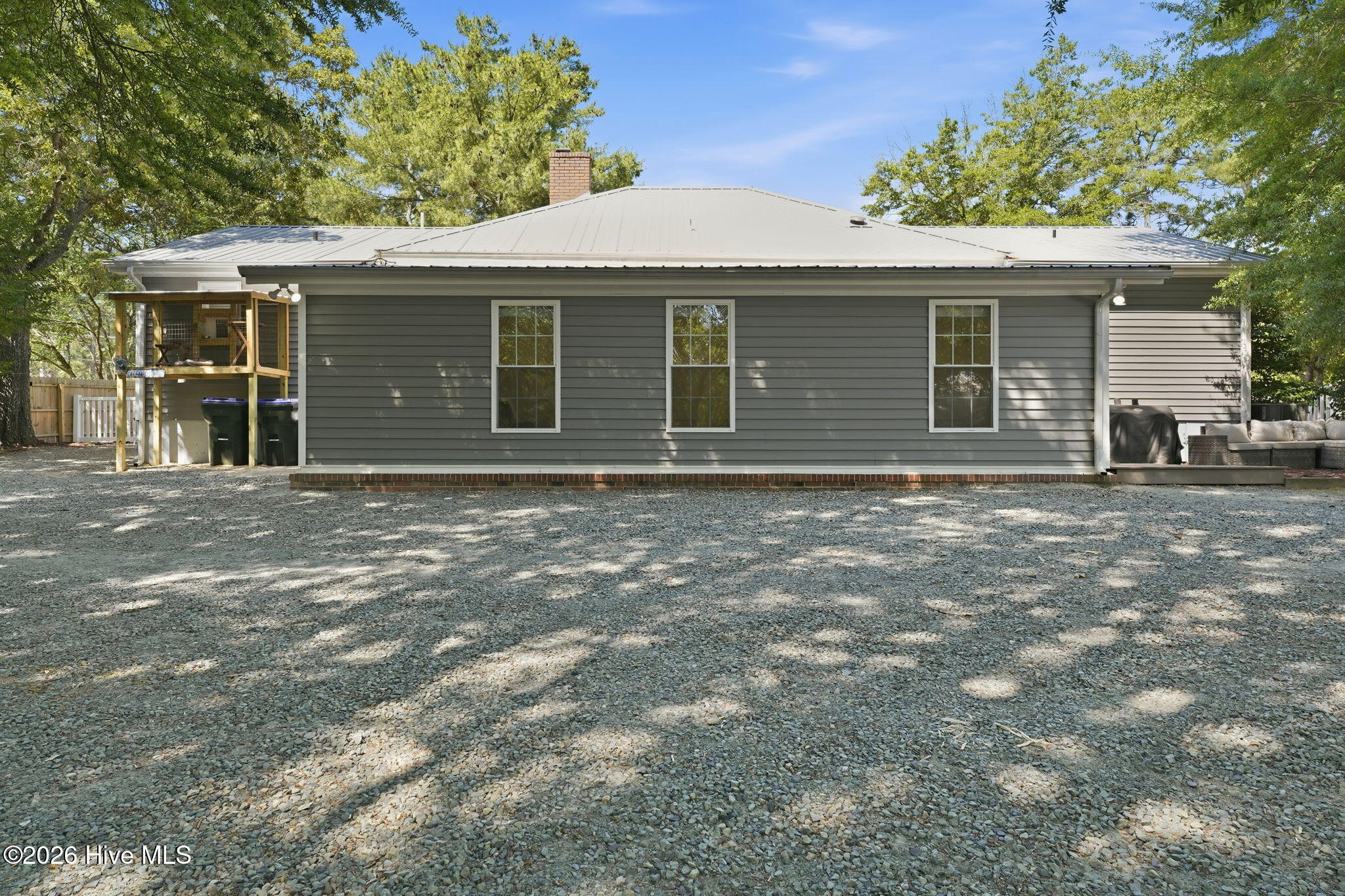 1425 Central Drive Property Photo 36