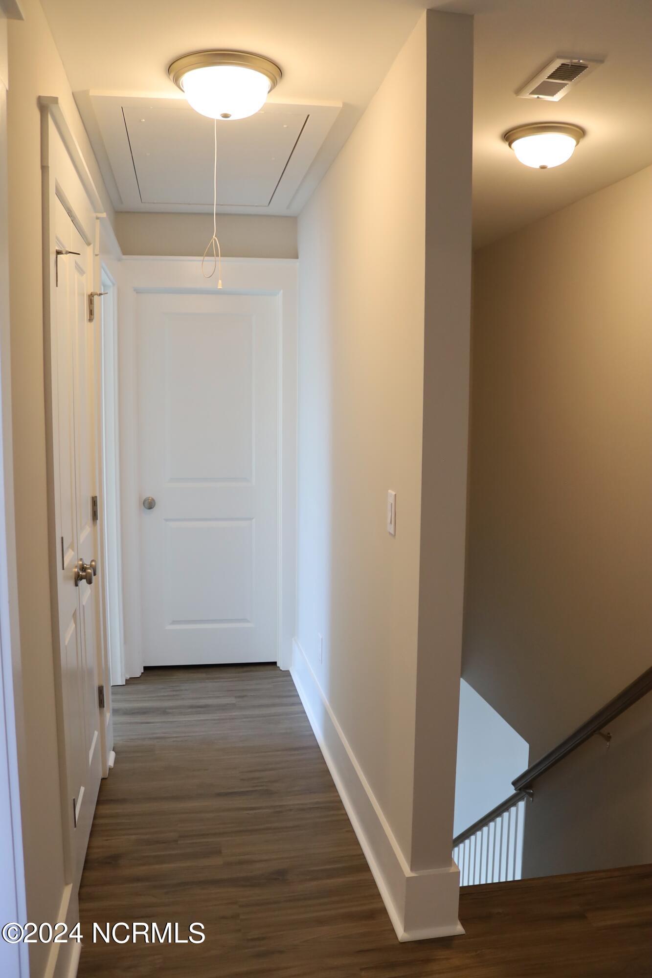 21 E Singing Avenue Property Photo 23