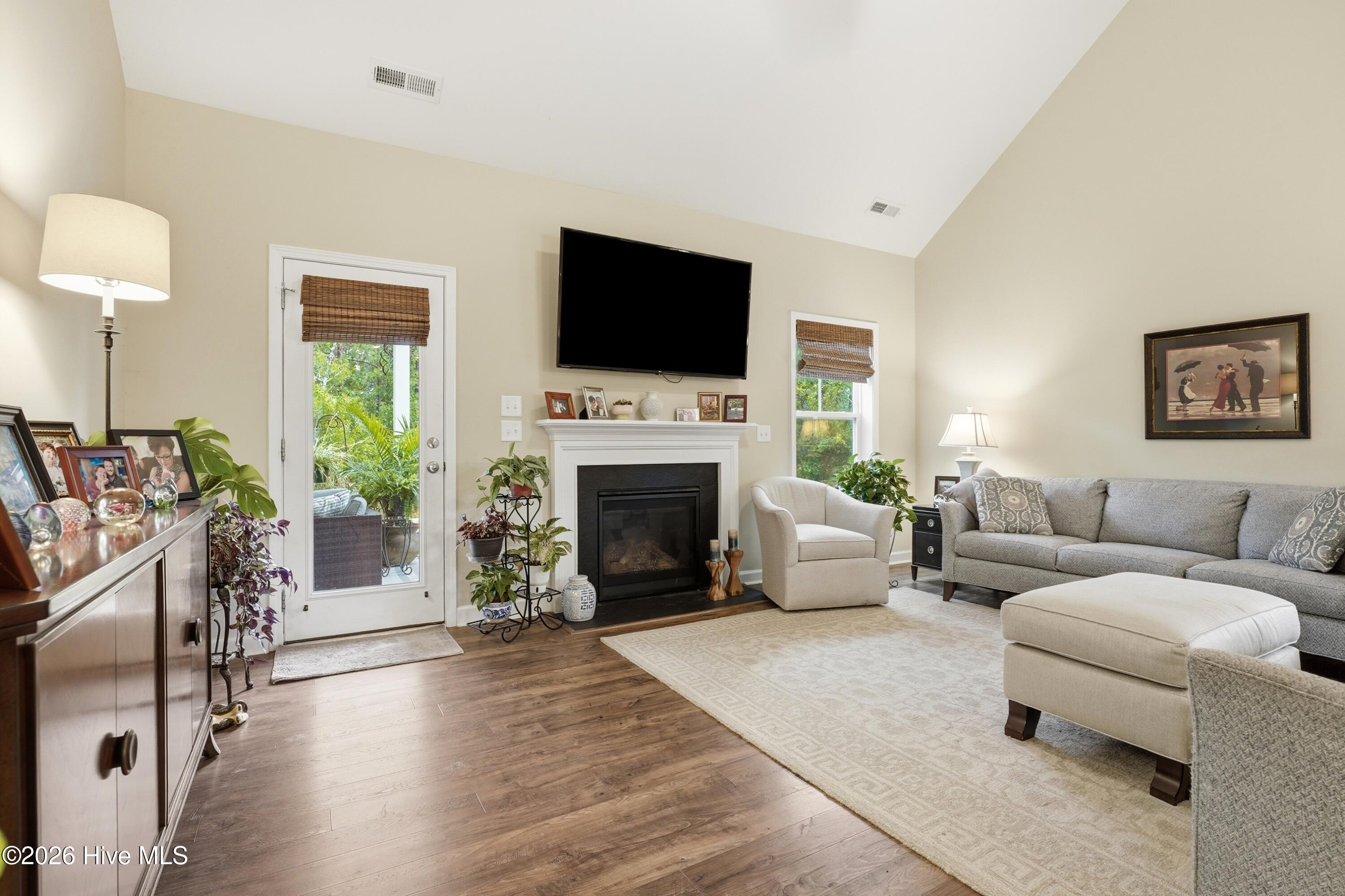 4060 Irwin Drive Property Photo 15