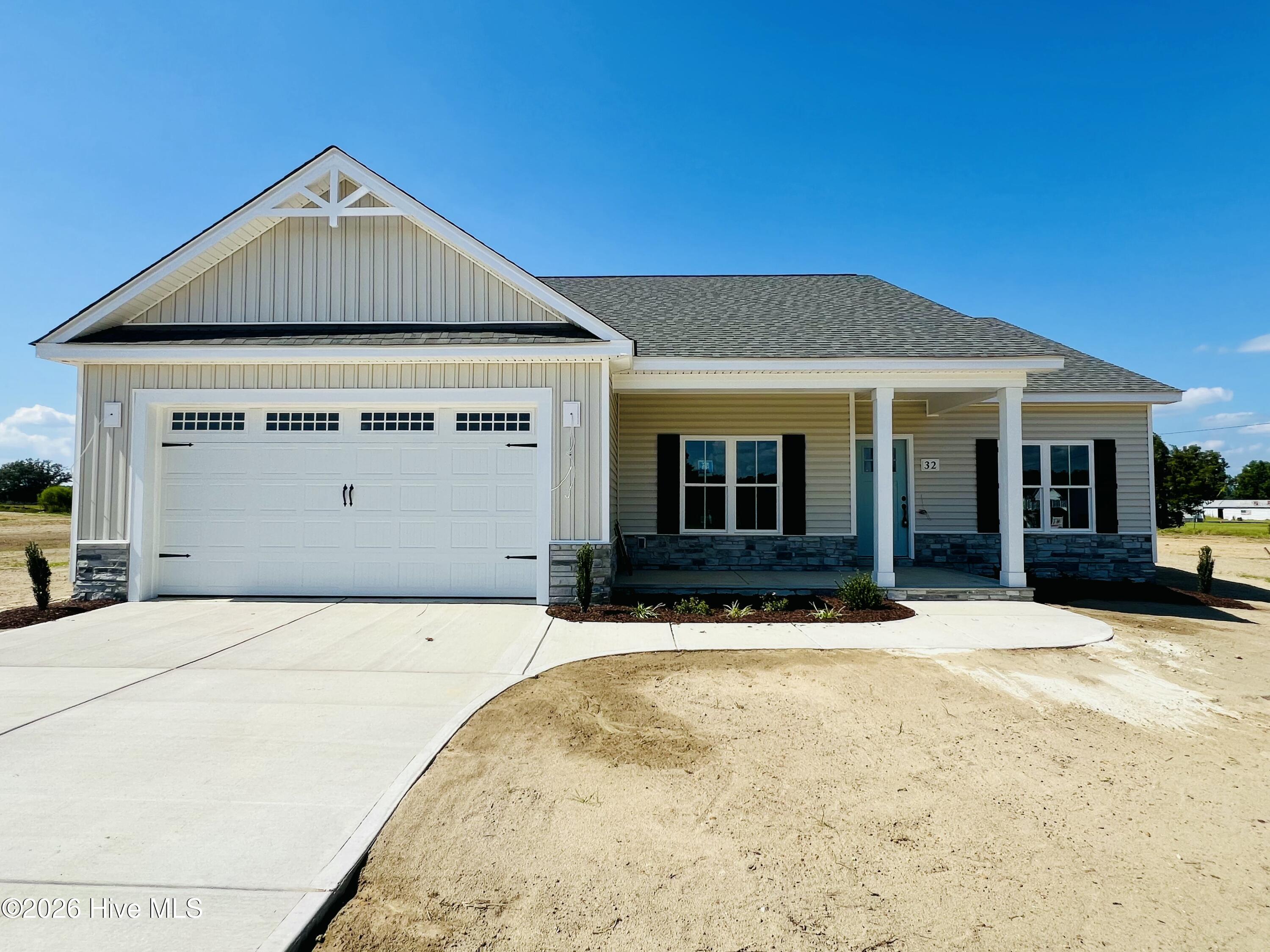 32 Pendergrass Drive Property Photo 1