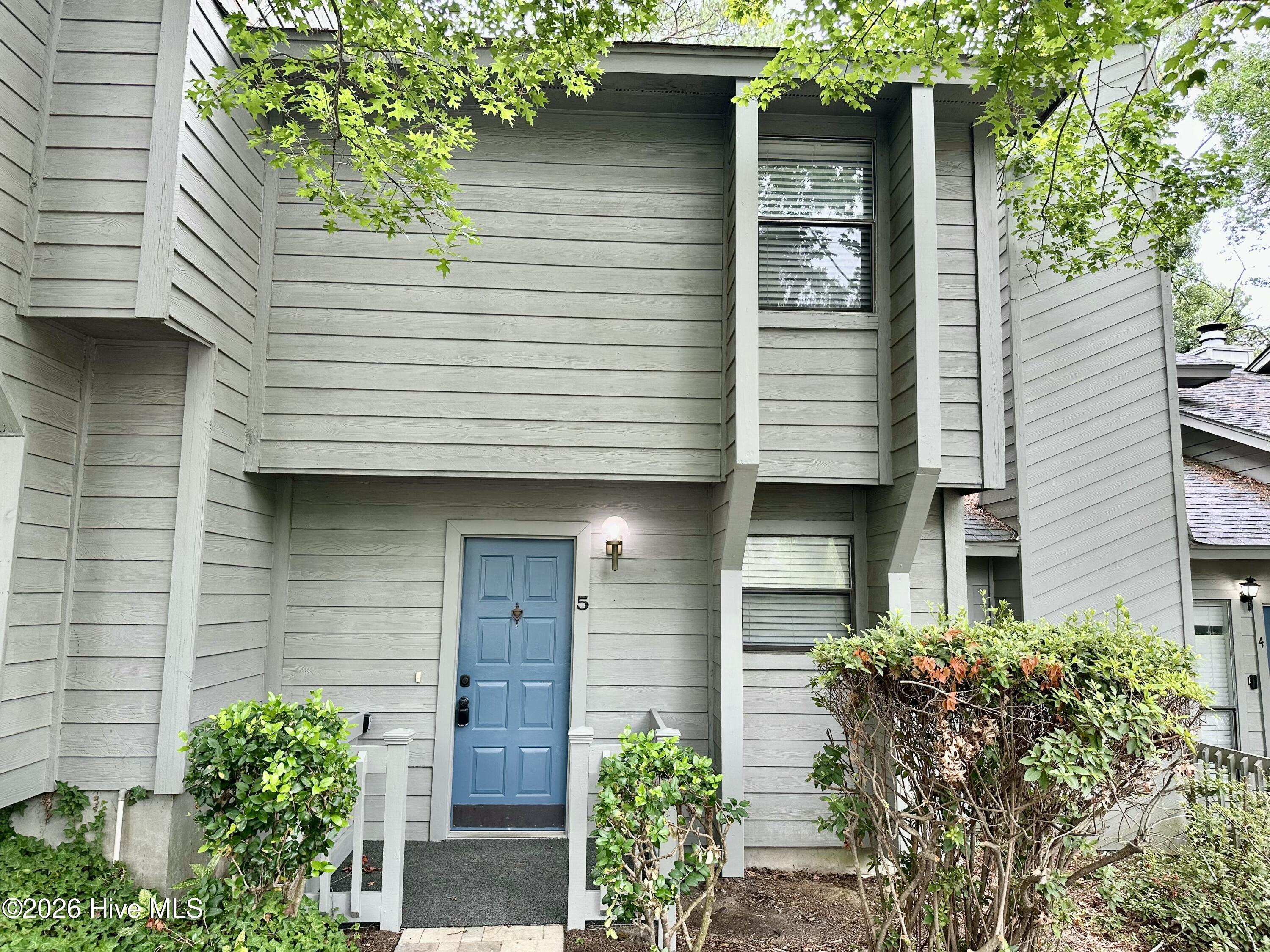 5 Teal Court Property Photo 1