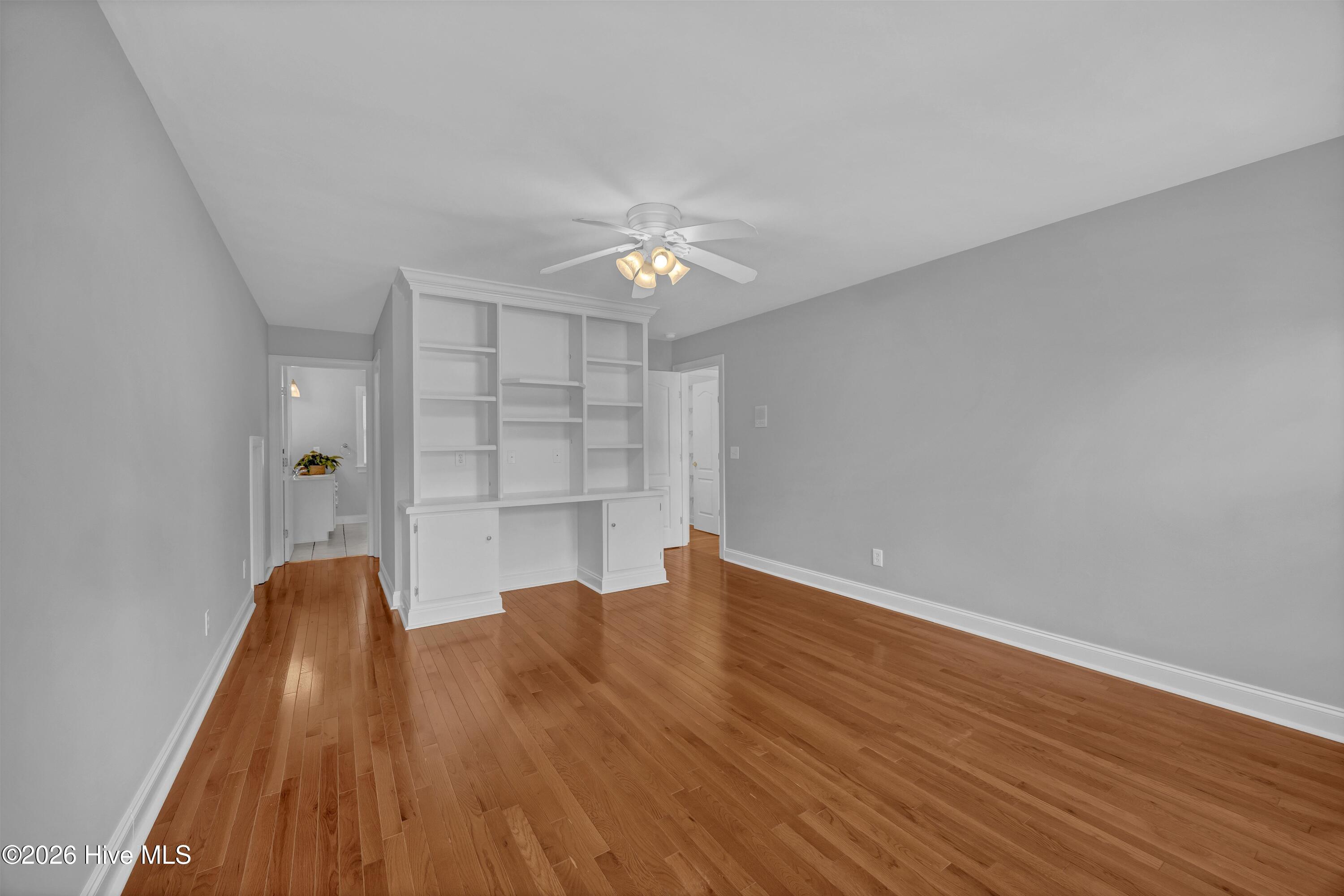 5634 Chelon Avenue Property Photo 34