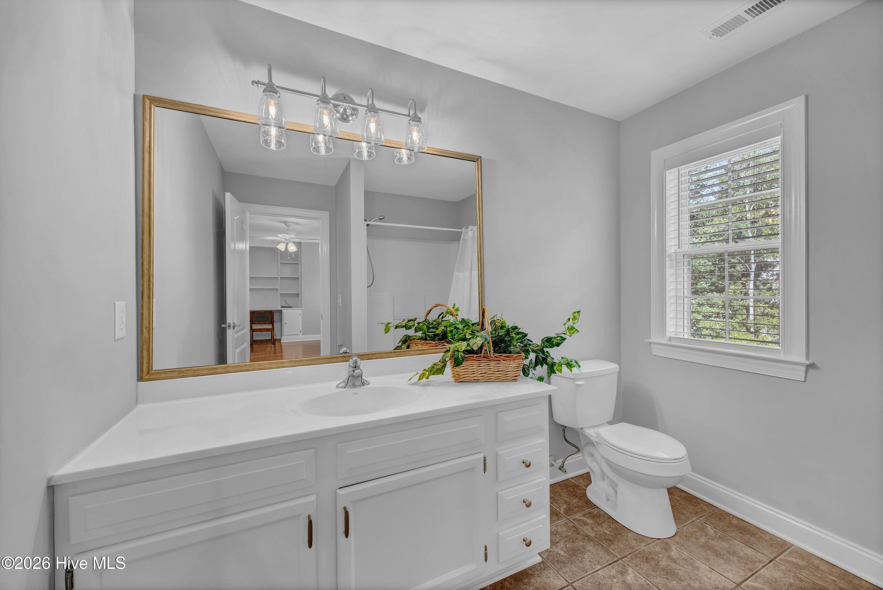 5634 Chelon Avenue Property Photo 40
