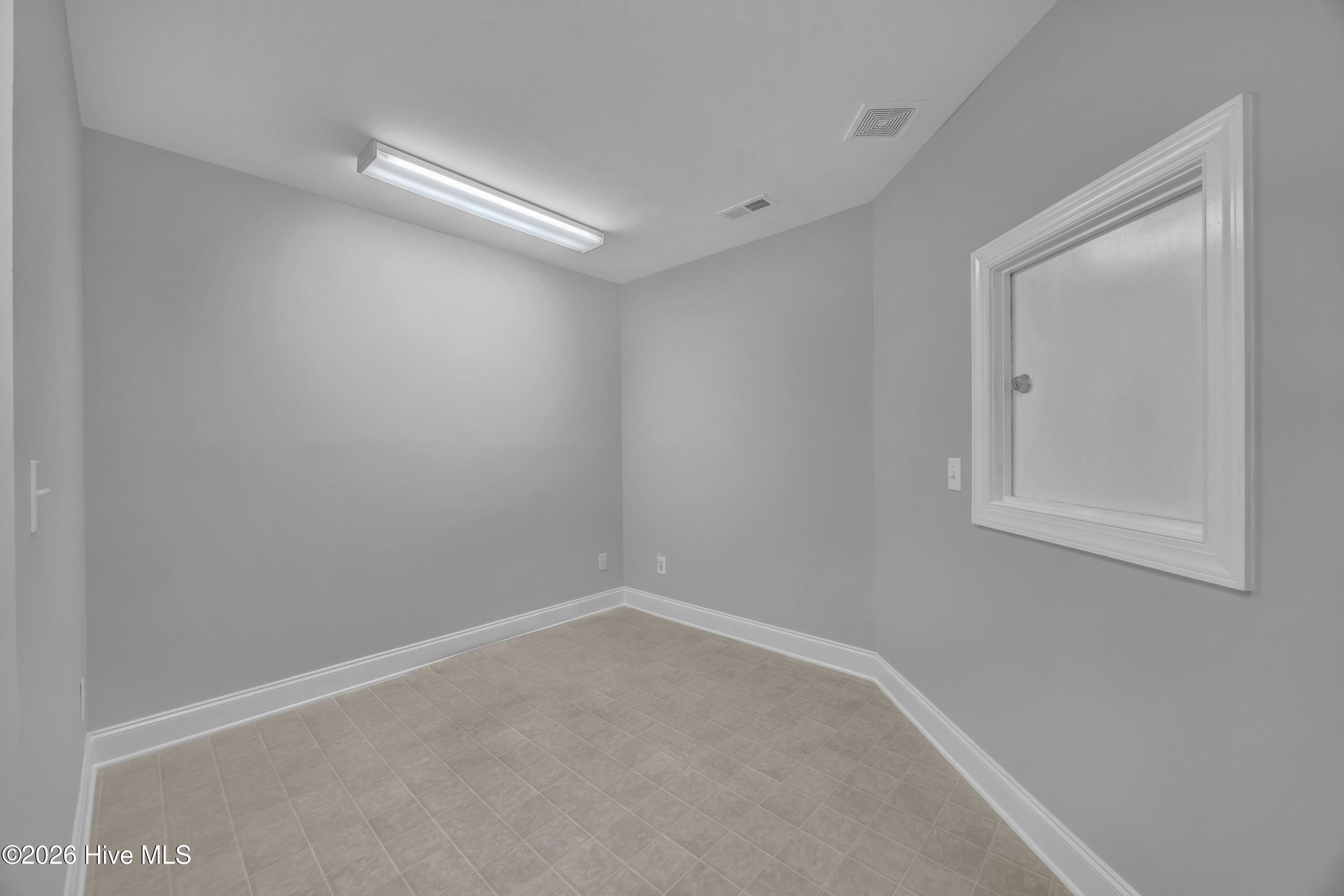 5634 Chelon Avenue Property Photo 46