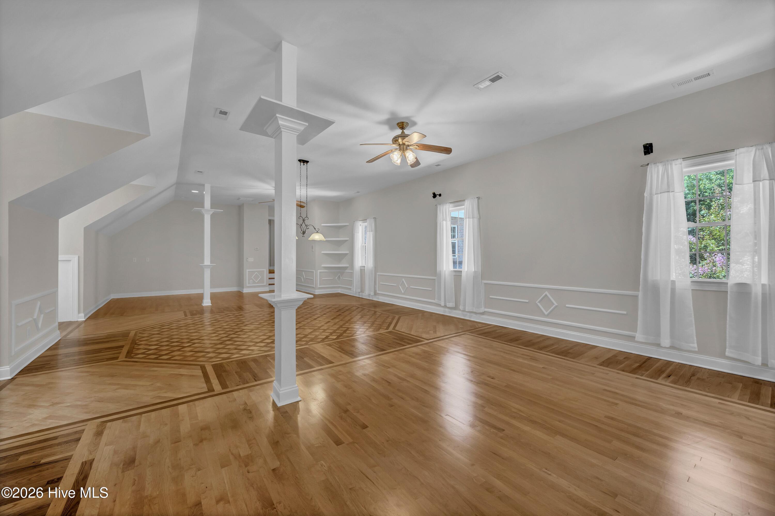 5634 Chelon Avenue Property Photo 49