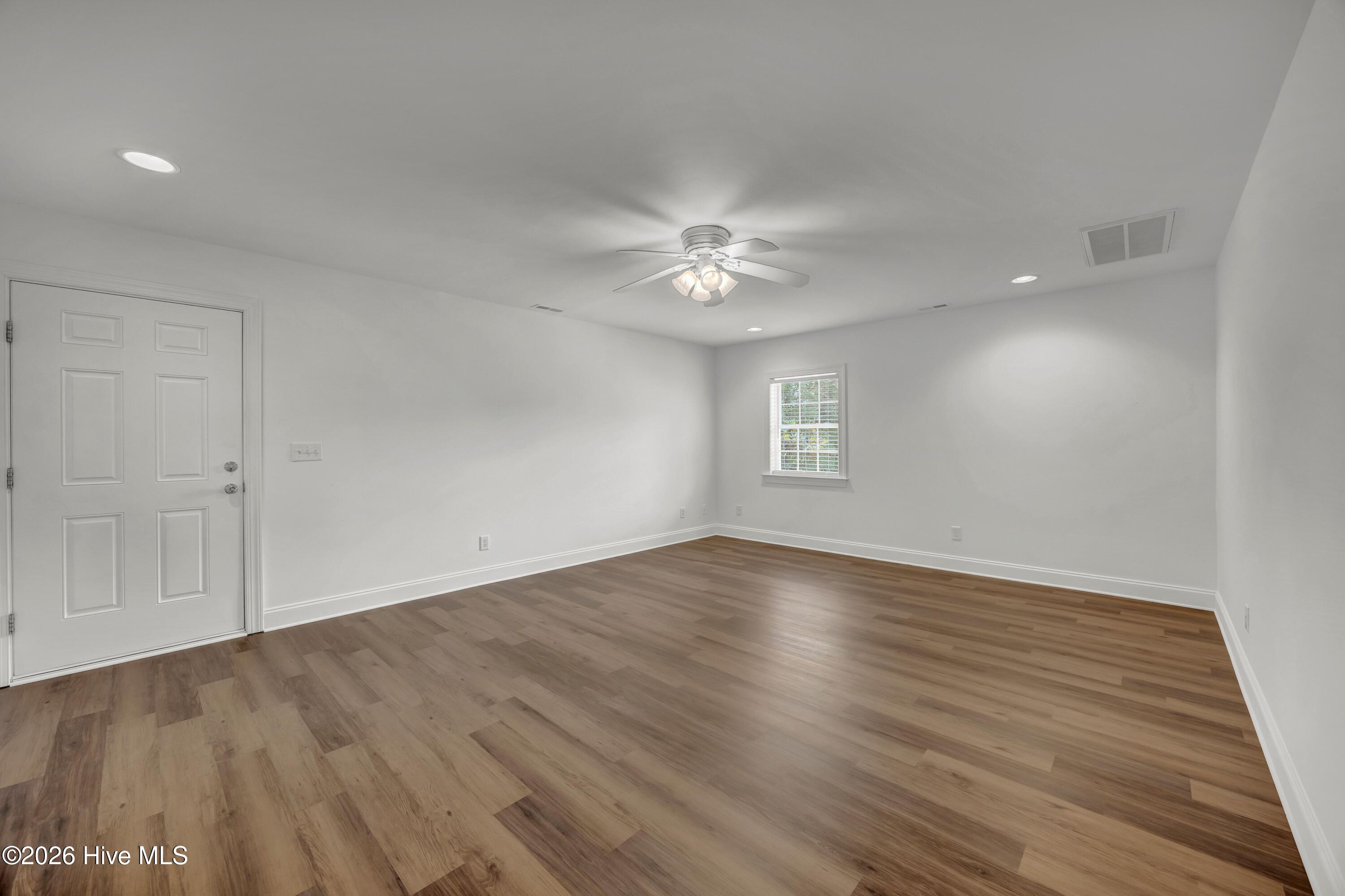 5634 Chelon Avenue Property Photo 70