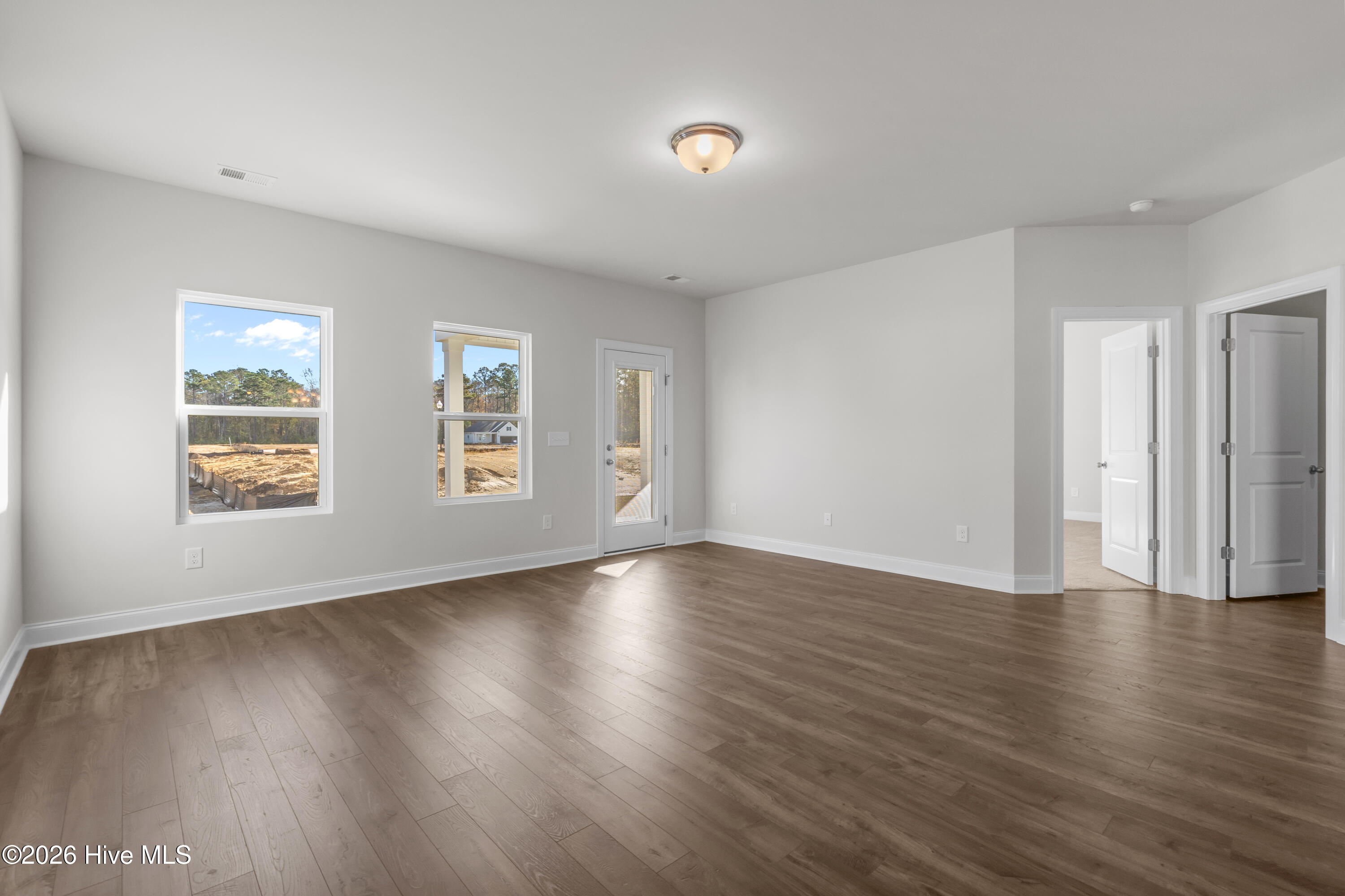 1099 Rosefield Way Property Photo 10