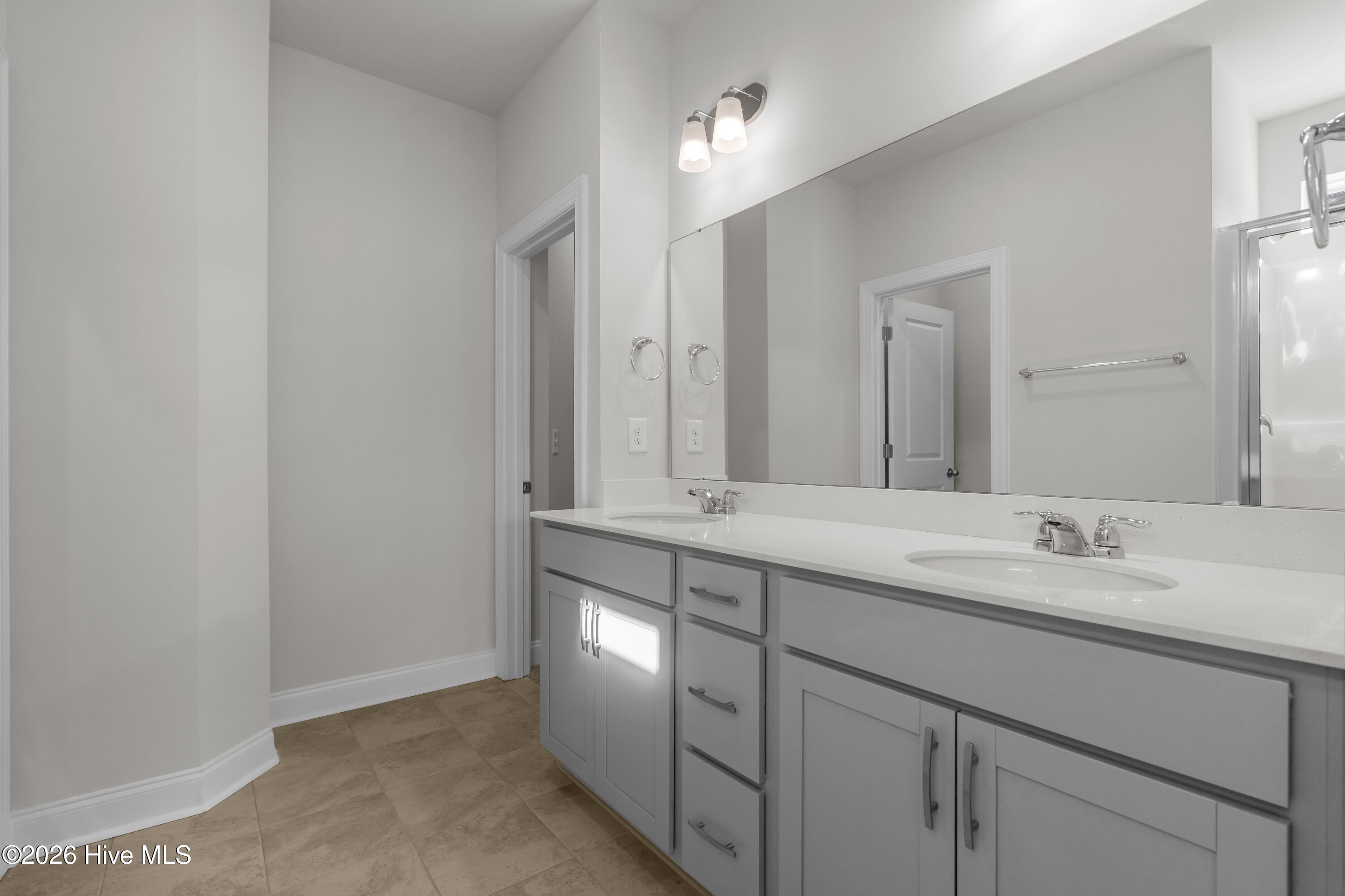 1099 Rosefield Way Property Photo 19