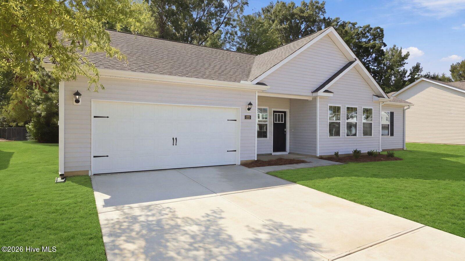 272 Lake Tyler Drive Property Photo 3