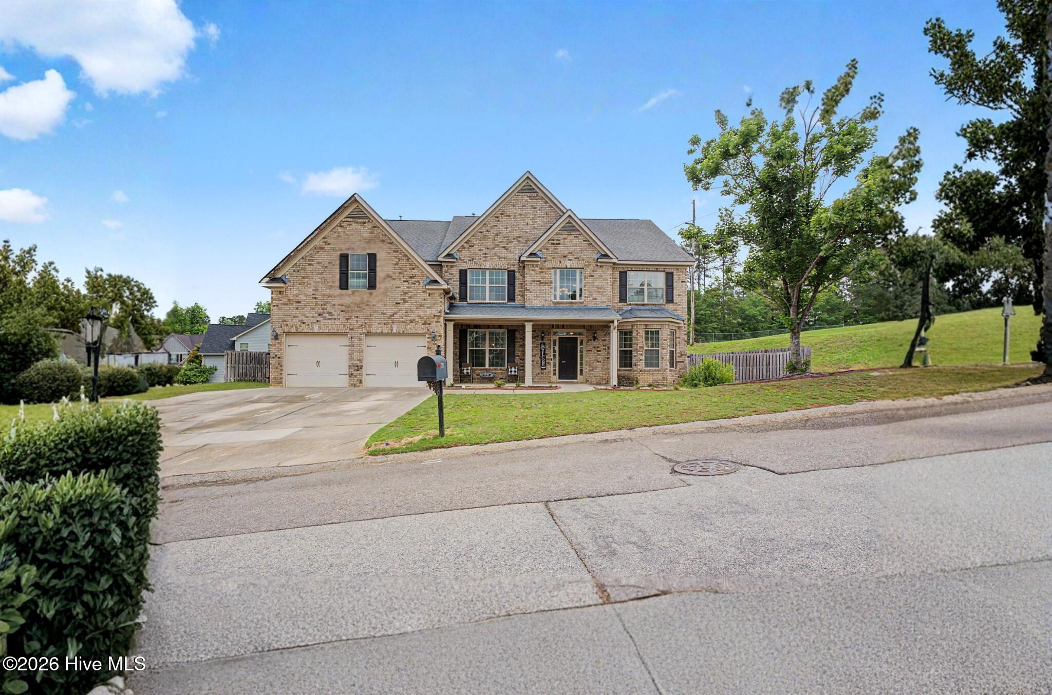 274 Equinox Loop Property Photo 2