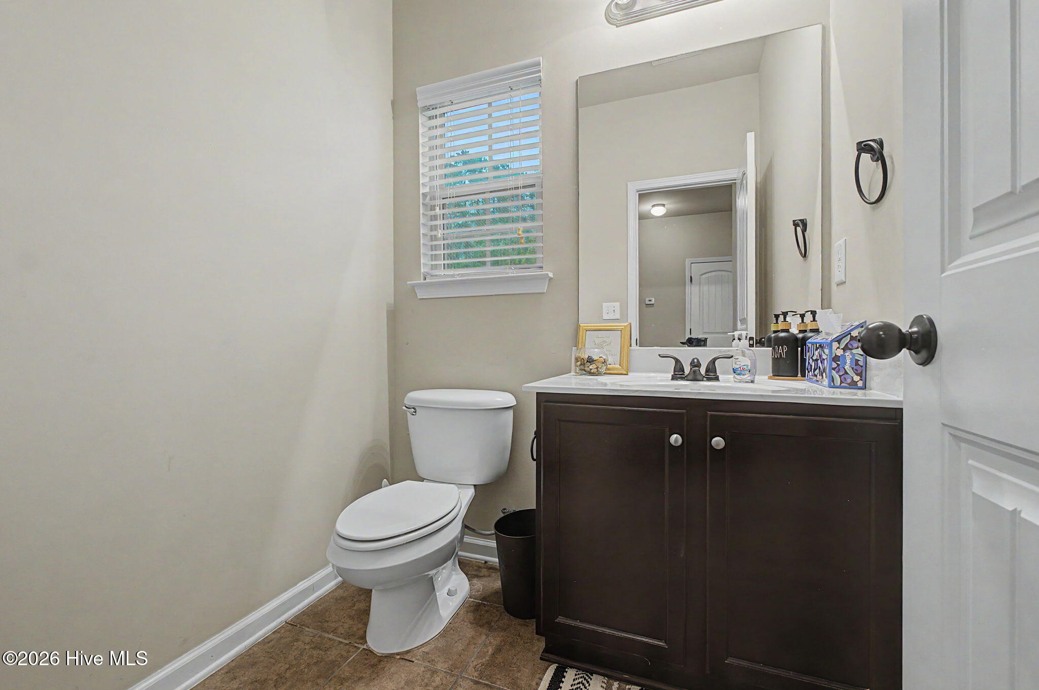 274 Equinox Loop Property Photo 14