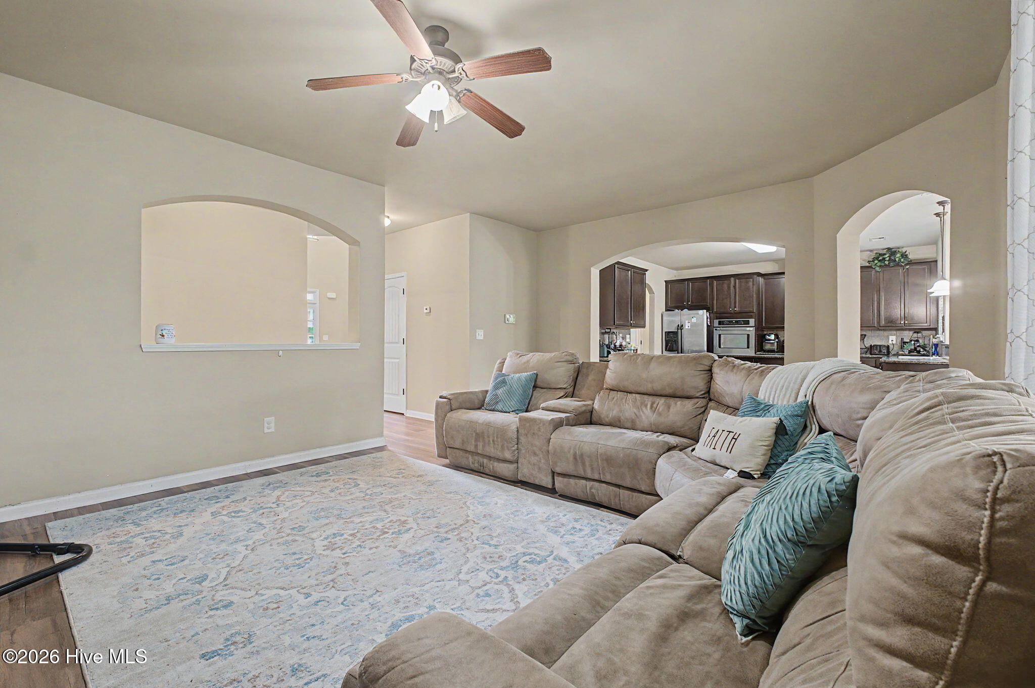 274 Equinox Loop Property Photo 17
