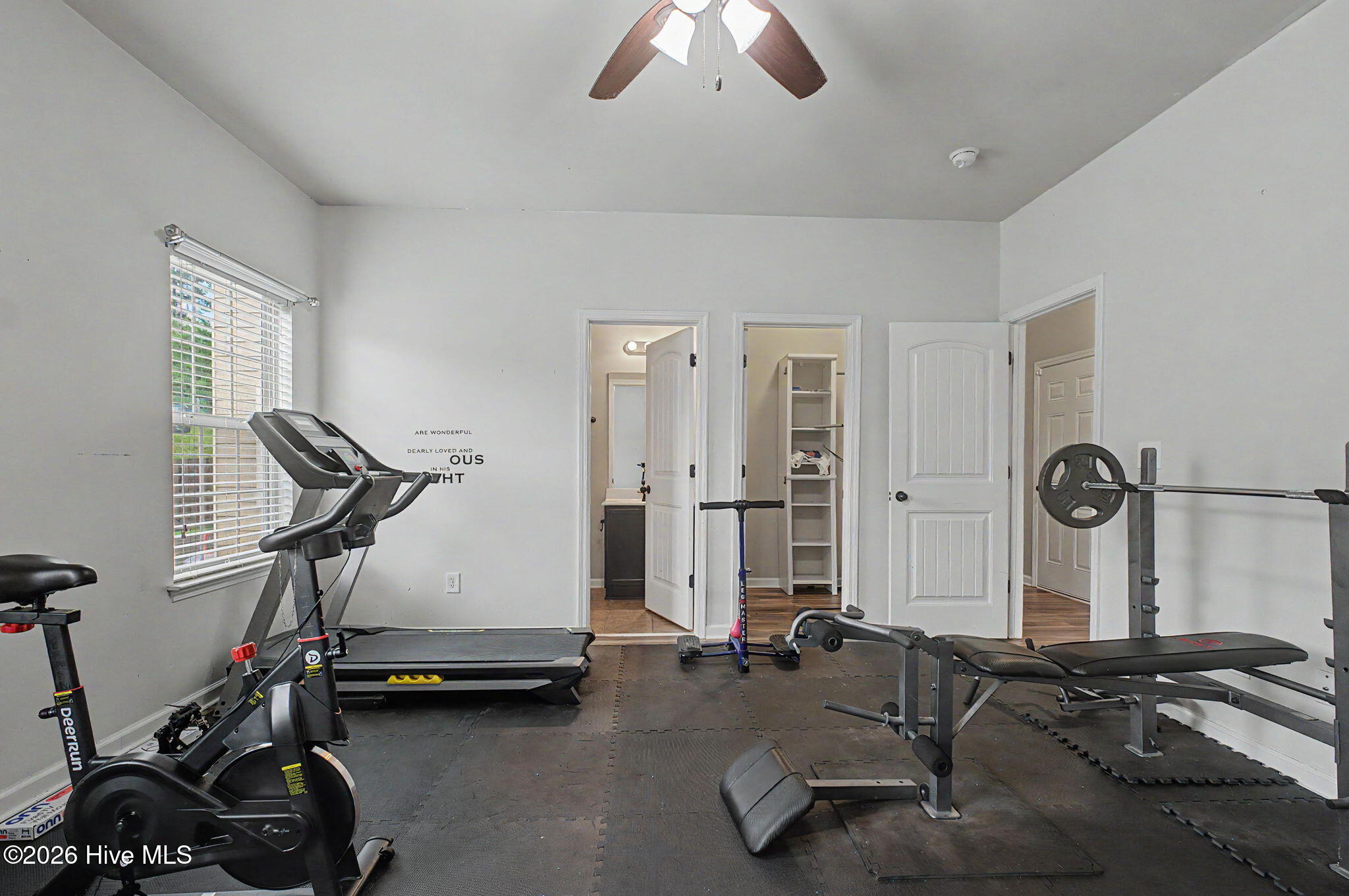 274 Equinox Loop Property Photo 25
