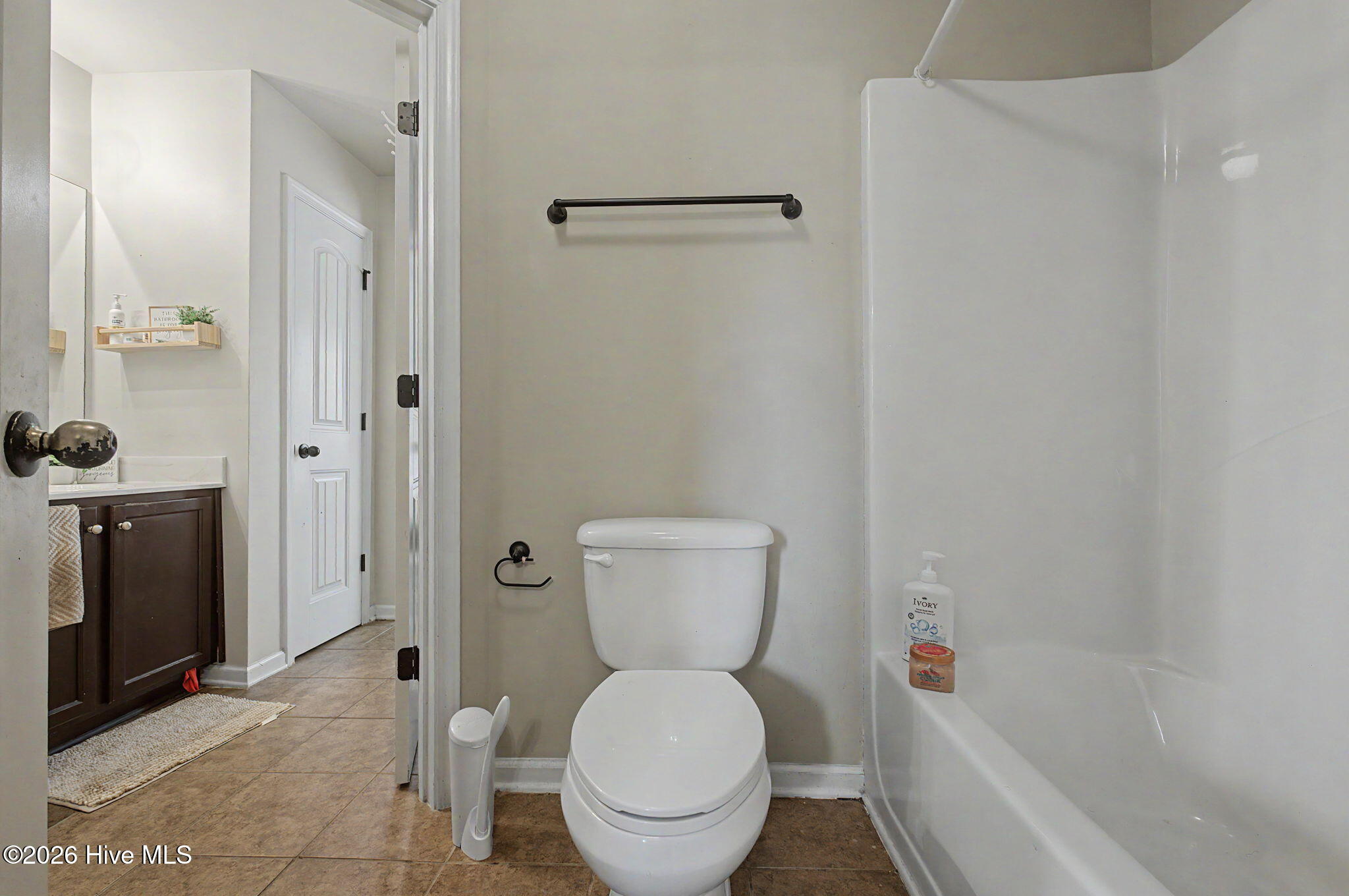 274 Equinox Loop Property Photo 40