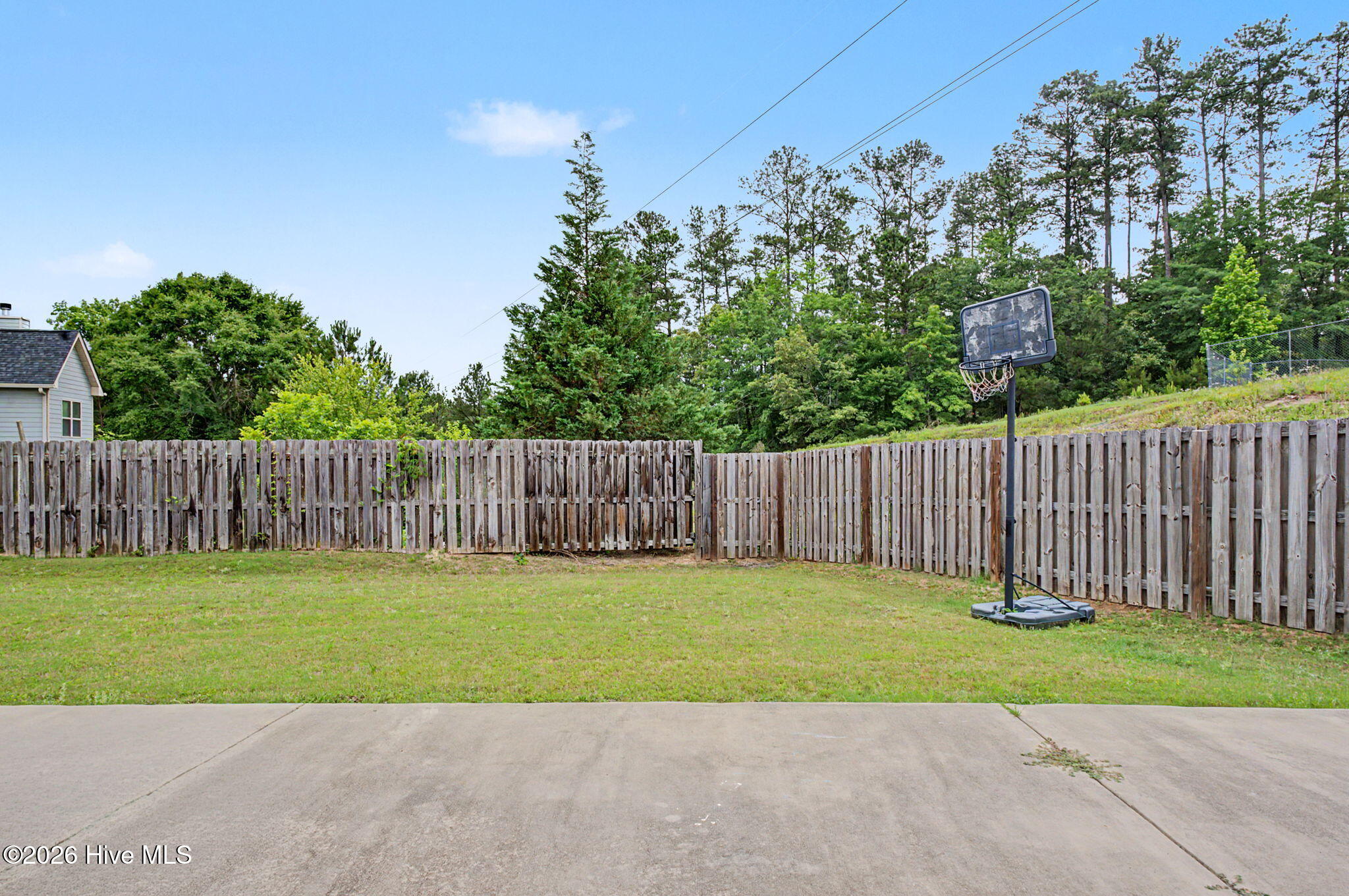 274 Equinox Loop Property Photo 49